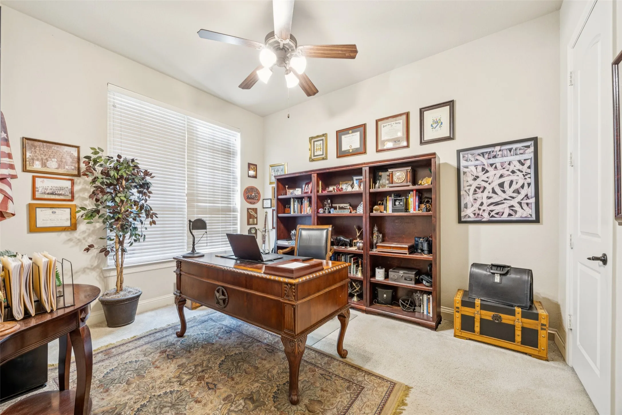 Single Family Residence For Sale in Collin County , 2260 Richmond Lane, Allen, Texas 75013, 5 Bedroom, 4 Bathroom, 3 Garage spaces, 4,025 Sqft, built in 2009, Preowned, mls#21160968, Real Estate Agent in Allen, Homes For Sale in Collin county, Homes For Sale in Allen, Realtor in Allen Texas, Real Estate Brokerage Independent Realty Texas, Luminita Cordes Realtor