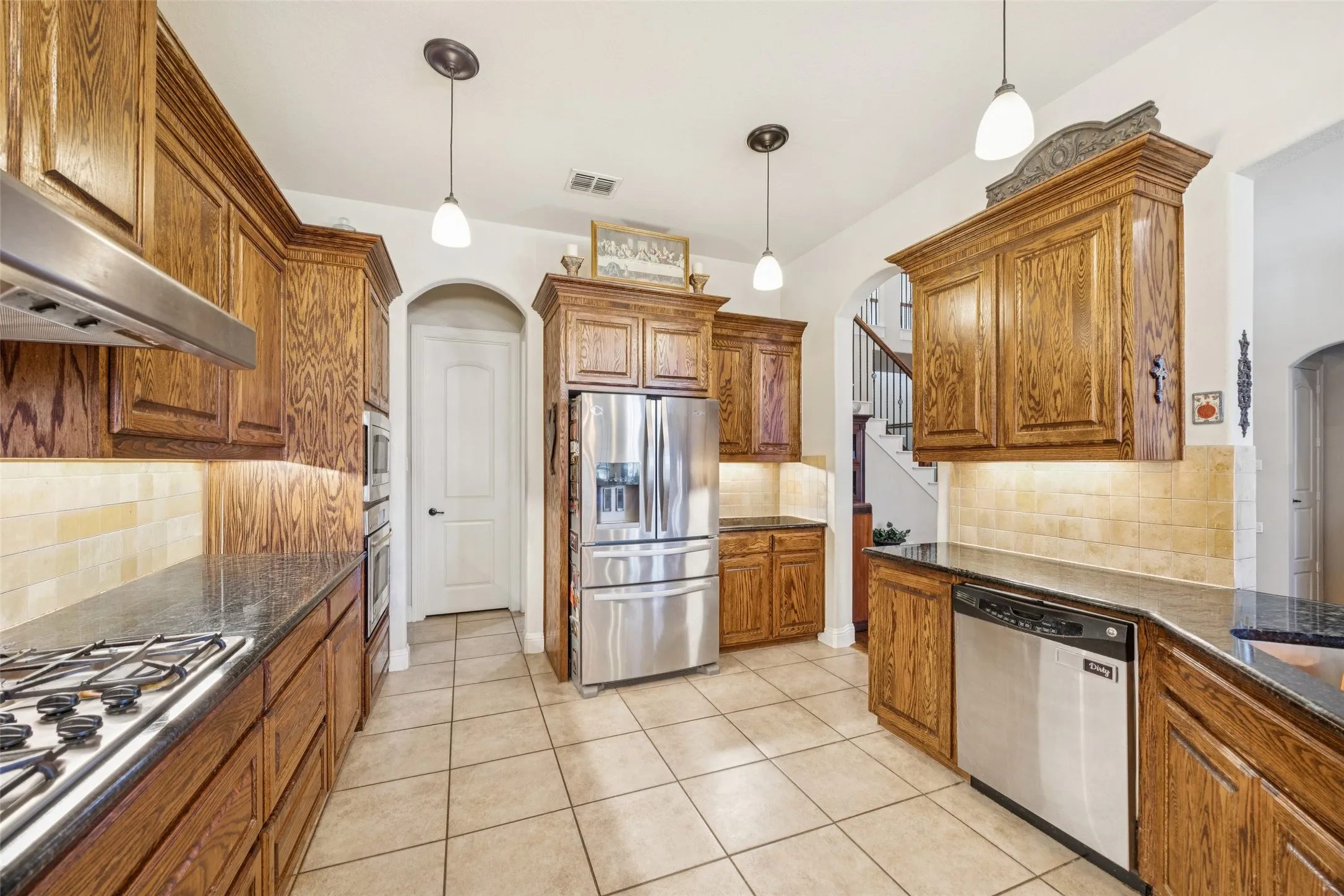 Single Family Residence For Sale in Collin County , 2260 Richmond Lane, Allen, Texas 75013, 5 Bedroom, 4 Bathroom, 3 Garage spaces, 4,025 Sqft, built in 2009, Preowned, mls#21160968, Real Estate Agent in Allen, Homes For Sale in Collin county, Homes For Sale in Allen, Realtor in Allen Texas, Real Estate Brokerage Independent Realty Texas, Luminita Cordes Realtor