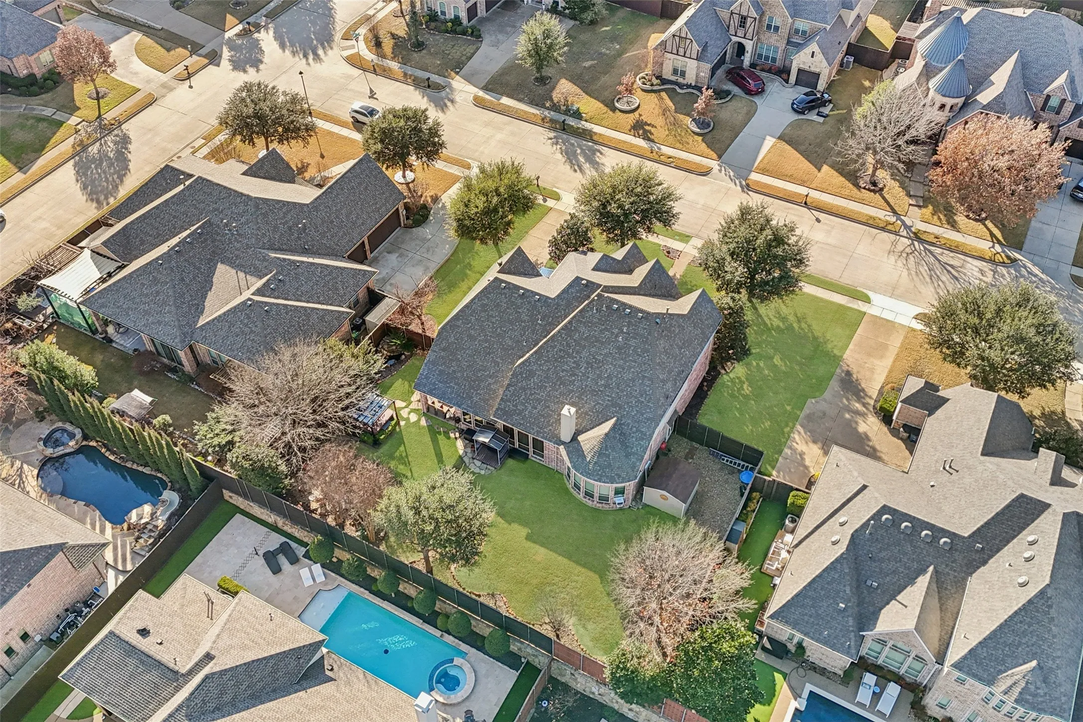 Single Family Residence For Sale in Collin County , 2260 Richmond Lane, Allen, Texas 75013, 5 Bedroom, 4 Bathroom, 3 Garage spaces, 4,025 Sqft, built in 2009, Preowned, mls#21160968, Real Estate Agent in Allen, Homes For Sale in Collin county, Homes For Sale in Allen, Realtor in Allen Texas, Real Estate Brokerage Independent Realty Texas, Luminita Cordes Realtor