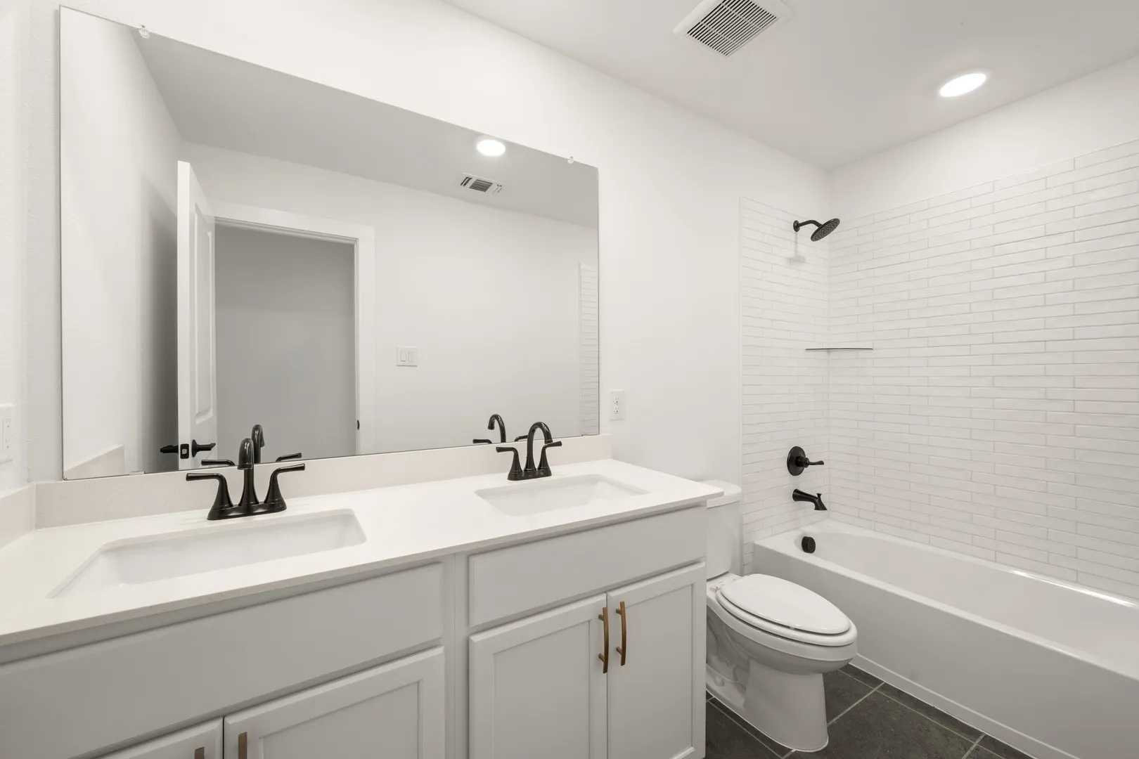 7409 Autumn Hill- Bathroom]-1