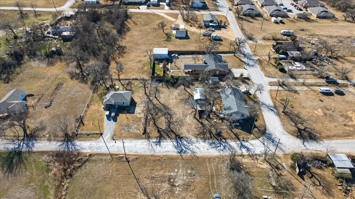 Improved Land For Sale in Jack County , 1117 W Live Oak Street, Jacksboro, Texas 76458, 0, 0, Garage spaces, 0 Sqft, built in 0, Price $33,000, mls#21165223, Real Estate Agent in Jacksboro, Homes For Sale in Jack county, Homes For Sale in Jacksboro, Realtor in Jacksboro Texas, Real Estate Brokerage Independent Realty Texas, Luminita Cordes Realtor