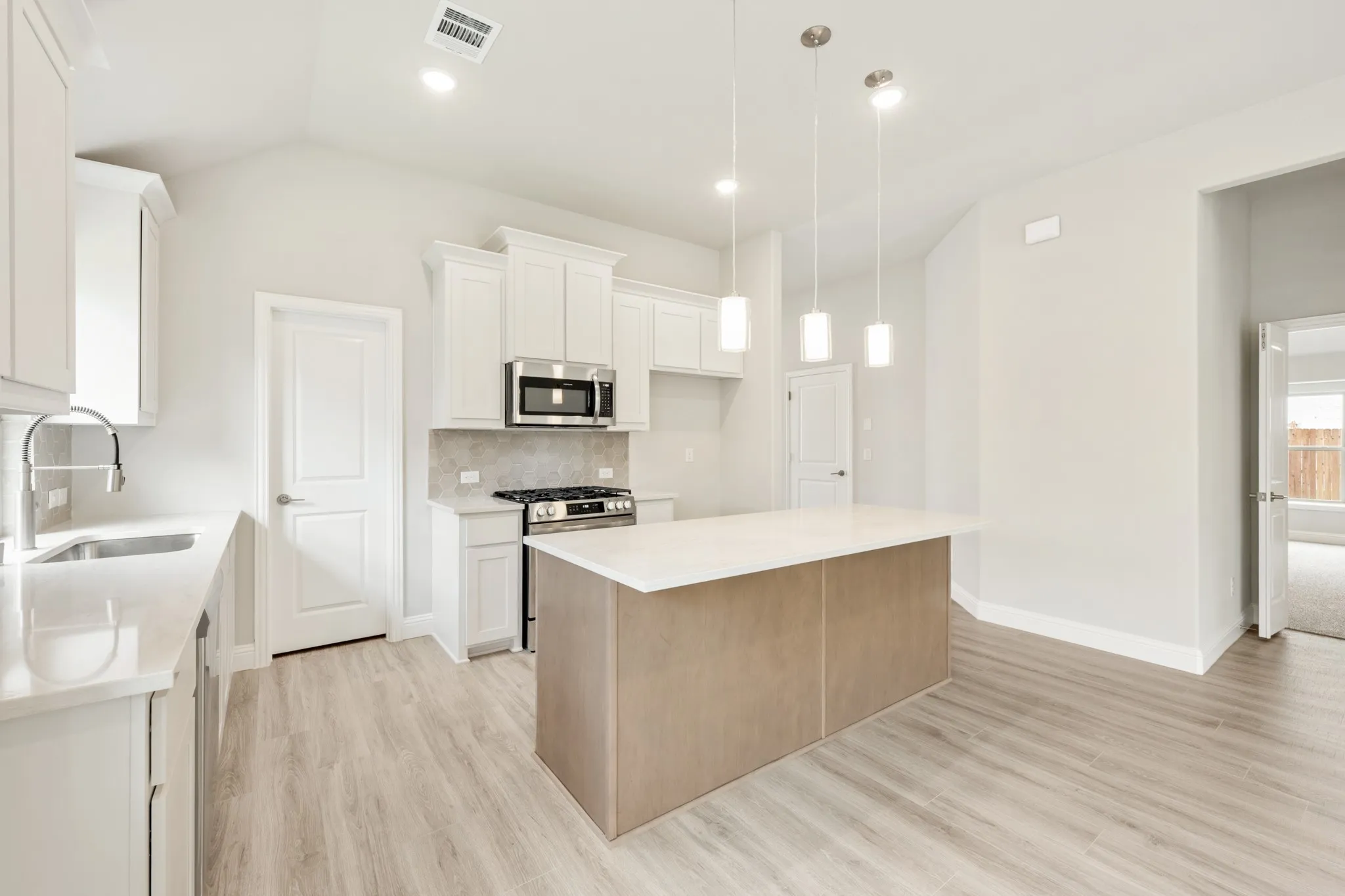 Single Family Residence For Sale in Collin County , 905 Willowbanks Drive, Josephine, Texas 75173, 4 Bedroom, 3 Bathroom, 3 Garage spaces, 2,454 Sqft, built in 2026, New Construction - Complete, mls#21165239, Real Estate Agent in Josephine, Homes For Sale in Collin county, Homes For Sale in Josephine, Realtor in Josephine Texas, Real Estate Brokerage Independent Realty Texas, Luminita Cordes Realtor