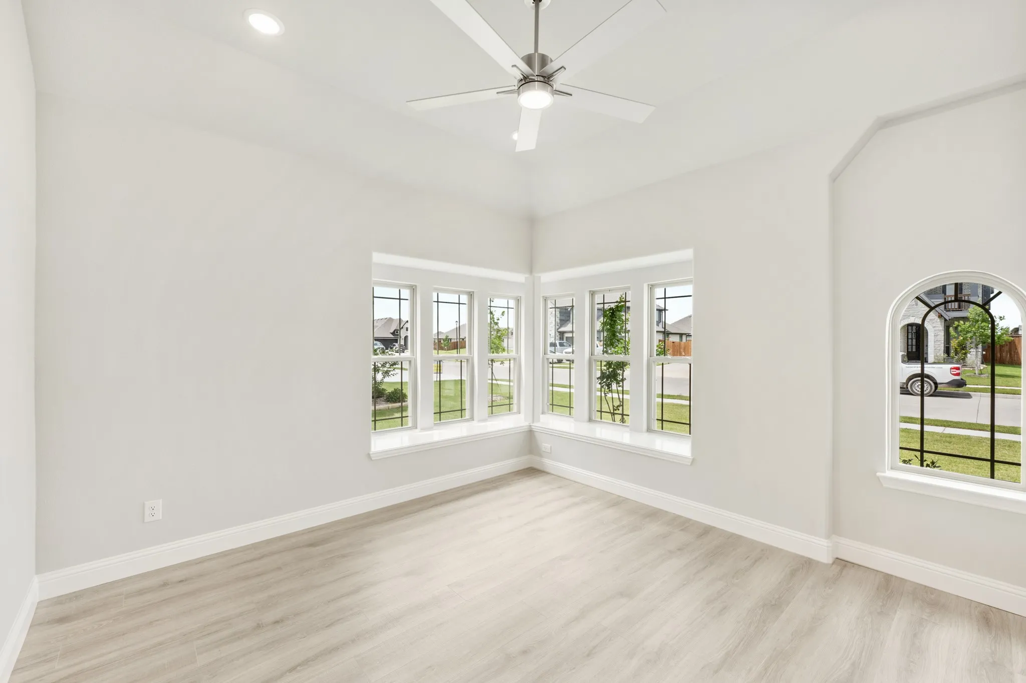 Single Family Residence For Sale in Collin County , 905 Willowbanks Drive, Josephine, Texas 75173, 4 Bedroom, 3 Bathroom, 3 Garage spaces, 2,454 Sqft, built in 2026, New Construction - Complete, mls#21165239, Real Estate Agent in Josephine, Homes For Sale in Collin county, Homes For Sale in Josephine, Realtor in Josephine Texas, Real Estate Brokerage Independent Realty Texas, Luminita Cordes Realtor