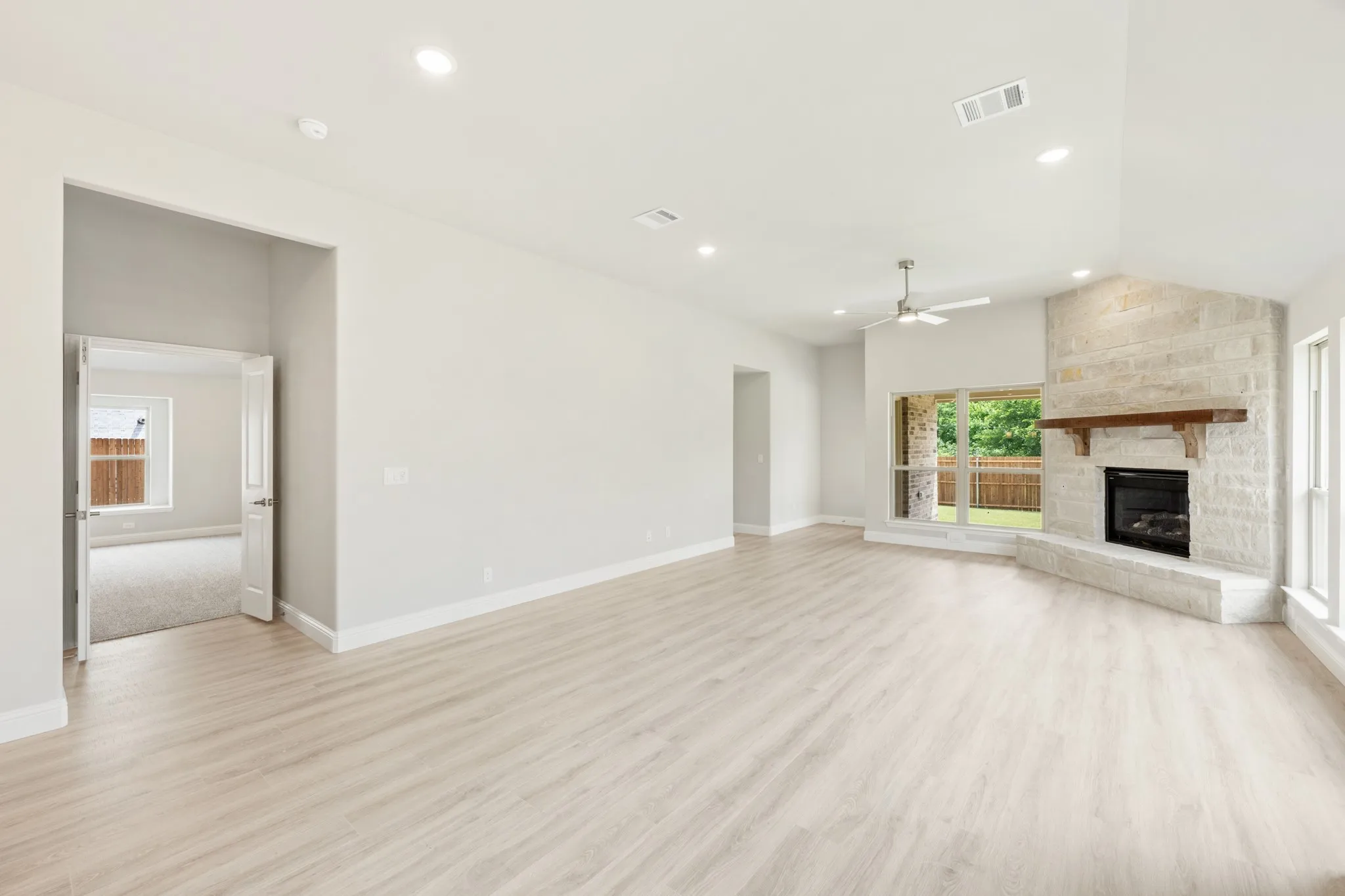 Single Family Residence For Sale in Collin County , 905 Willowbanks Drive, Josephine, Texas 75173, 4 Bedroom, 3 Bathroom, 3 Garage spaces, 2,454 Sqft, built in 2026, New Construction - Complete, mls#21165239, Real Estate Agent in Josephine, Homes For Sale in Collin county, Homes For Sale in Josephine, Realtor in Josephine Texas, Real Estate Brokerage Independent Realty Texas, Luminita Cordes Realtor
