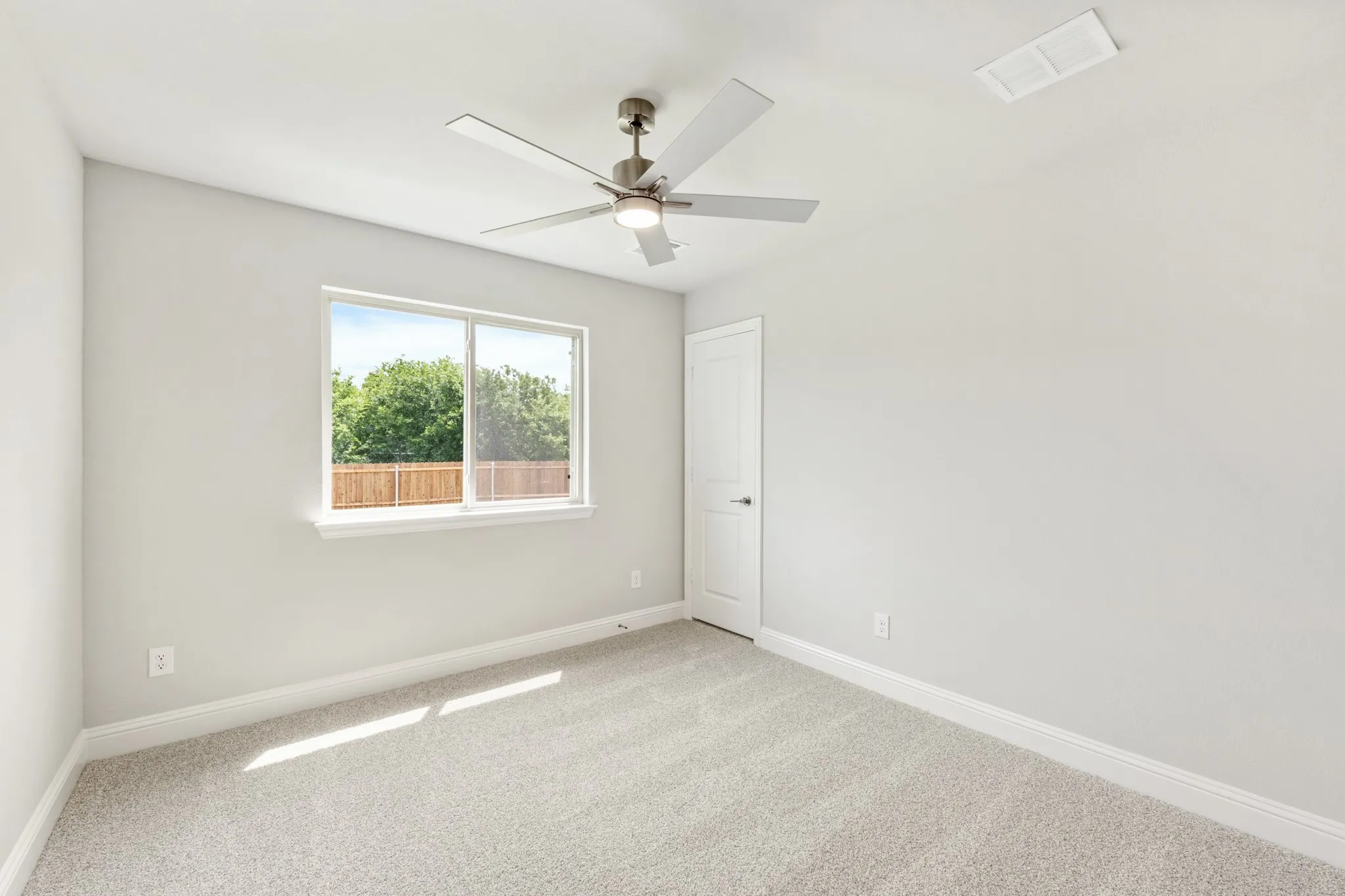 Single Family Residence For Sale in Collin County , 905 Willowbanks Drive, Josephine, Texas 75173, 4 Bedroom, 3 Bathroom, 3 Garage spaces, 2,454 Sqft, built in 2026, New Construction - Complete, mls#21165239, Real Estate Agent in Josephine, Homes For Sale in Collin county, Homes For Sale in Josephine, Realtor in Josephine Texas, Real Estate Brokerage Independent Realty Texas, Luminita Cordes Realtor