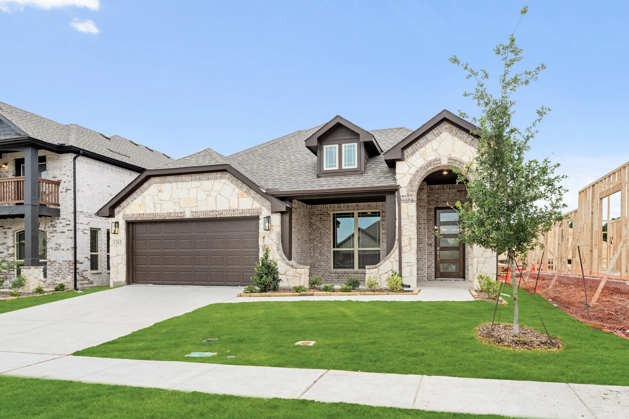 Single Family Residence For Sale in Fannin County , 1263 Emily Drive, Trenton, Texas 75490, 4 Bedroom, 3 Bathroom, 2 Garage spaces, 2,333 Sqft, built in 2026, New Construction - Incomplete, mls#21165277, Real Estate Agent in Trenton, Homes For Sale in Fannin county, Homes For Sale in Trenton, Realtor in Trenton Texas, Real Estate Brokerage Independent Realty Texas, Luminita Cordes Realtor