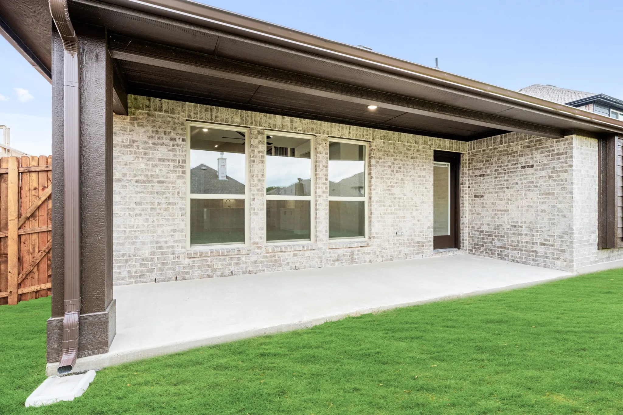 Single Family Residence For Sale in Fannin County , 1263 Emily Drive, Trenton, Texas 75490, 4 Bedroom, 3 Bathroom, 2 Garage spaces, 2,333 Sqft, built in 2026, New Construction - Incomplete, mls#21165277, Real Estate Agent in Trenton, Homes For Sale in Fannin county, Homes For Sale in Trenton, Realtor in Trenton Texas, Real Estate Brokerage Independent Realty Texas, Luminita Cordes Realtor