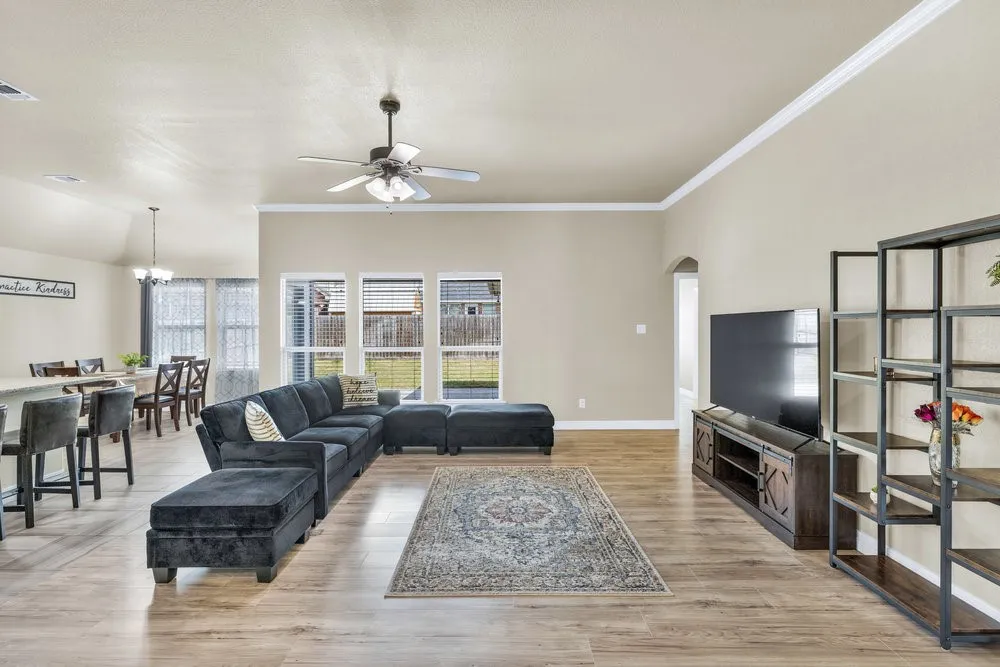 Single Family Residence For Sale in Hunt County , 118 Cherokee Street, Greenville, Texas 75402, 3 Bedroom, 2 Bathroom, 2 Garage spaces, 1,442 Sqft, built in 2017, Preowned, mls#21165199, Real Estate Agent in Greenville, Homes For Sale in Hunt county, Homes For Sale in Greenville, Realtor in Greenville Texas, Real Estate Brokerage Independent Realty Texas, Luminita Cordes Realtor