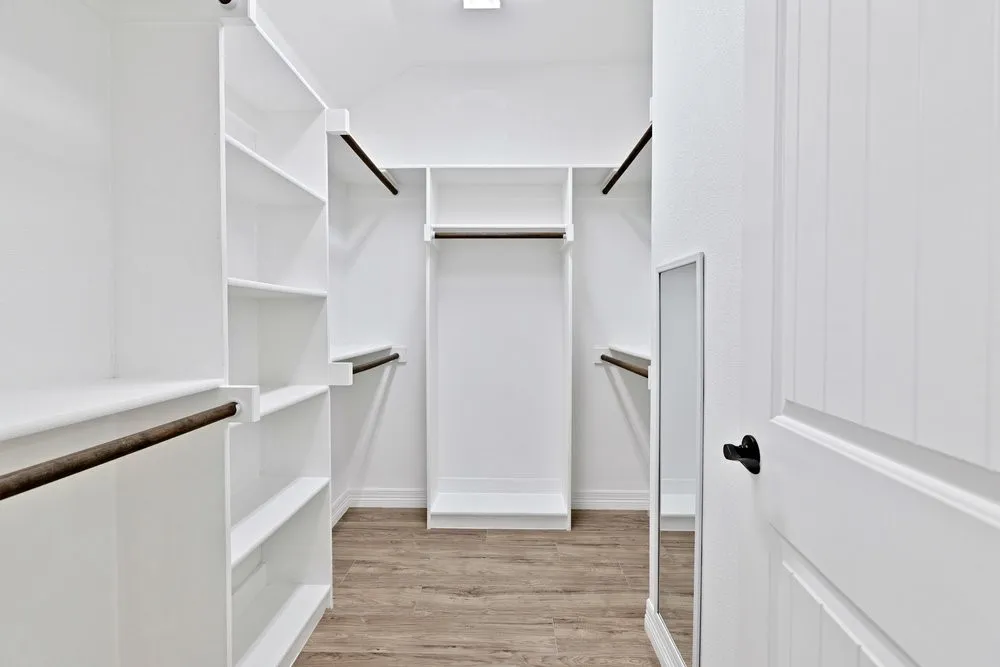 XL Primary Bedroom Closet