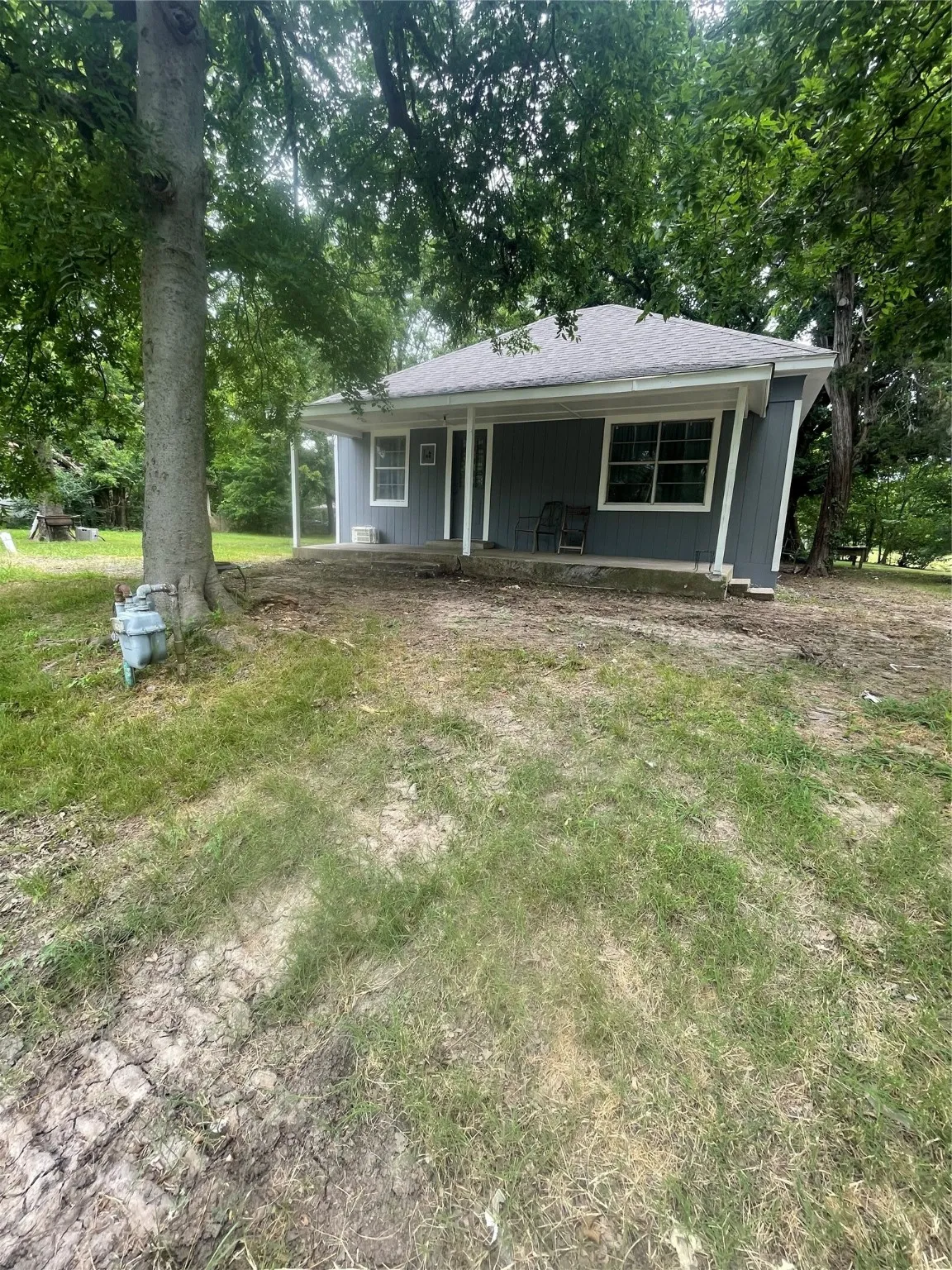 Single Family Residence For Sale in Delta County , 205 1st, Pecan Gap, Texas 75469, 2 Bedrooms, 1 Bathroom, Garage spaces, 720 Sqft, built in 1942, Price $59,900, mls#21165355, Real Estate Agent in Pecan Gap, Homes For Sale in Delta county, Homes For Sale in Pecan Gap, Realtor in Pecan Gap Texas, Real Estate Brokerage Independent Realty Texas, Luminita Cordes Realtor