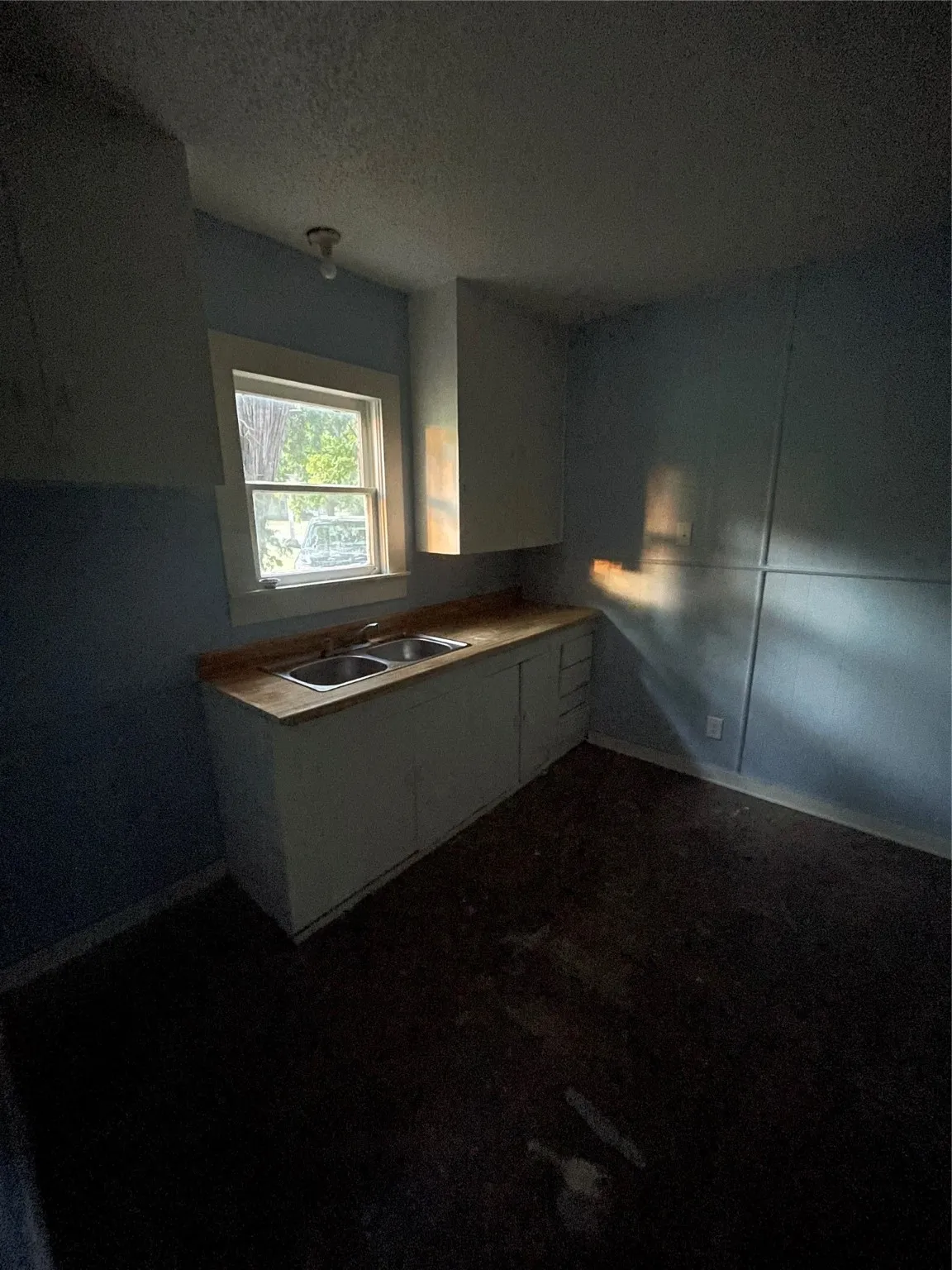 Single Family Residence For Sale in Delta County , 205 1st, Pecan Gap, Texas 75469, 2 Bedrooms, 1 Bathroom, Garage spaces, 720 Sqft, built in 1942, Price $59,900, mls#21165355, Real Estate Agent in Pecan Gap, Homes For Sale in Delta county, Homes For Sale in Pecan Gap, Realtor in Pecan Gap Texas, Real Estate Brokerage Independent Realty Texas, Luminita Cordes Realtor
