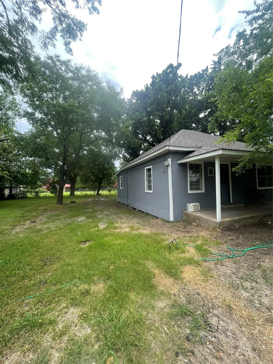 Single Family Residence For Sale in Delta County , 205 1st, Pecan Gap, Texas 75469, 2 Bedrooms, 1 Bathroom, Garage spaces, 720 Sqft, built in 1942, Price $59,900, mls#21165355, Real Estate Agent in Pecan Gap, Homes For Sale in Delta county, Homes For Sale in Pecan Gap, Realtor in Pecan Gap Texas, Real Estate Brokerage Independent Realty Texas, Luminita Cordes Realtor