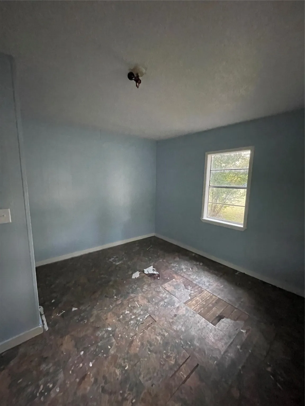 Single Family Residence For Sale in Delta County , 205 1st, Pecan Gap, Texas 75469, 2 Bedrooms, 1 Bathroom, Garage spaces, 720 Sqft, built in 1942, Price $59,900, mls#21165355, Real Estate Agent in Pecan Gap, Homes For Sale in Delta county, Homes For Sale in Pecan Gap, Realtor in Pecan Gap Texas, Real Estate Brokerage Independent Realty Texas, Luminita Cordes Realtor