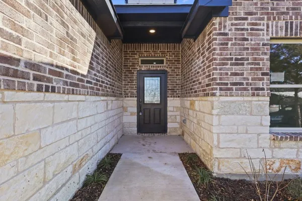 Single Family Residence For Sale in Hunt County , 612 N US Highway 69, Celeste, Texas 75423, 3 Bedrooms, 2 Bathrooms, 2 Garage spaces, 1,433 Sqft, built in 2024, Price $270,000, mls#21165413, Real Estate Agent in Celeste, Homes For Sale in Hunt county, Homes For Sale in Celeste, Realtor in Celeste Texas, Real Estate Brokerage Independent Realty Texas, Luminita Cordes Realtor