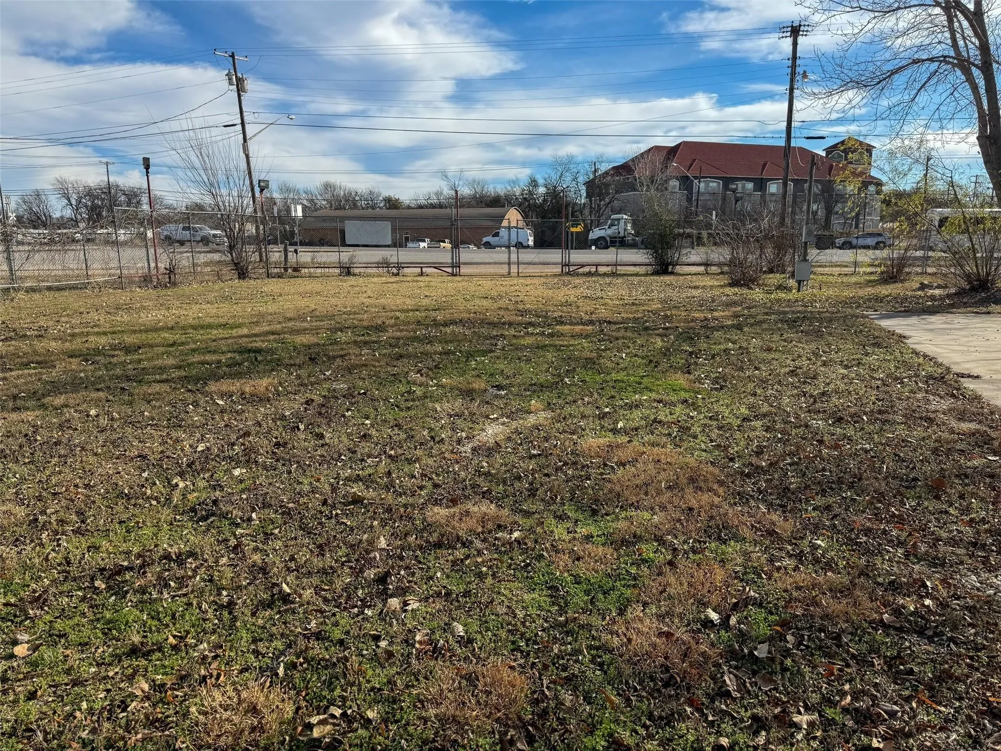 Business For Rent in Johnson County , 1709 N Main Street, Cleburne, Texas 76033, 0, 0, Garage spaces, 0 Sqft, built in 0, Preowned, Price $625, mls#21165449, Real Estate Agent in Cleburne, Homes For Rent in Johnson county, Homes For Rent in Cleburne, Realtor in Cleburne Texas, Real Estate Brokerage Independent Realty Texas, Luminita Cordes Realtor