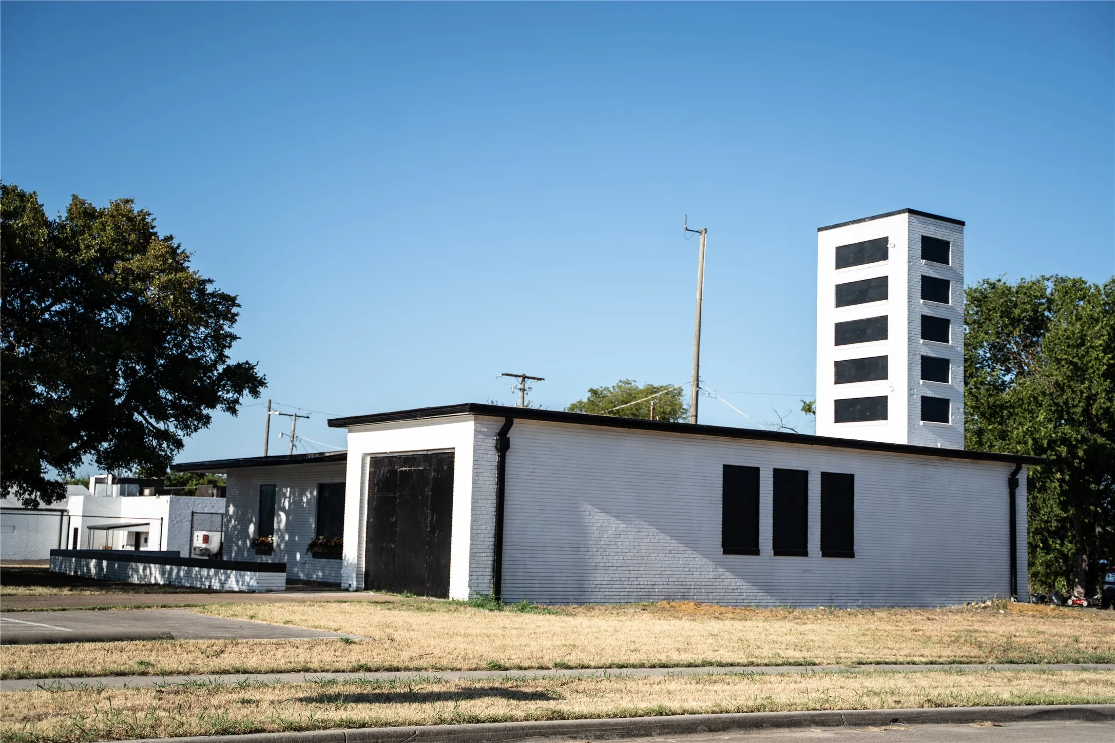 Business For Sale in Tarrant County , 2901 Schwartz Avenue, Fort Worth, Texas 76106, 0, 0, Garage spaces, 0 Sqft, built in 1956, Preowned, mls#21165593, Real Estate Agent in Fort Worth, Homes For Sale in Tarrant county, Homes For Sale in Fort Worth, Realtor in Fort Worth Texas, Real Estate Brokerage Independent Realty Texas, Luminita Cordes Realtor