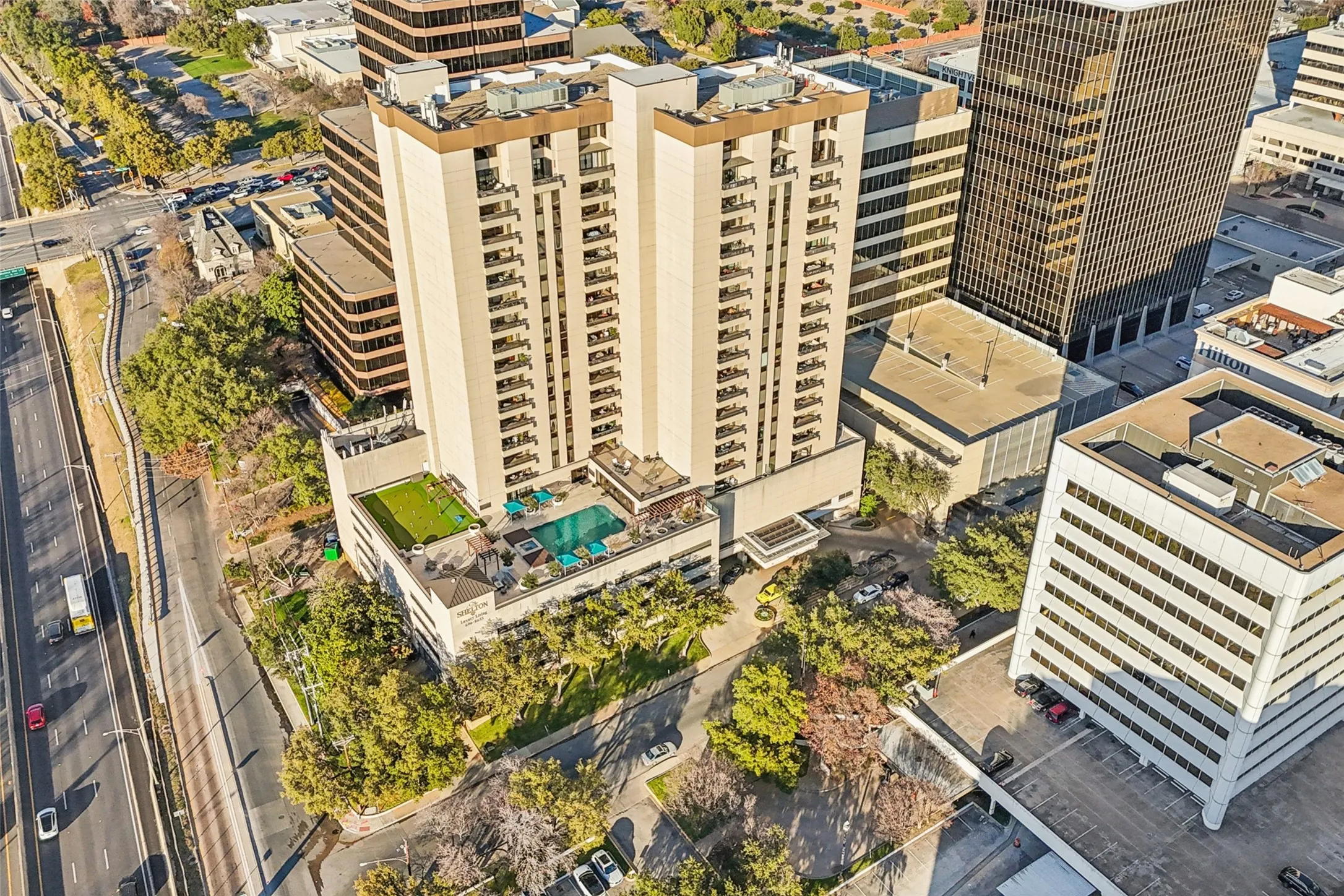 Condominium For Sale in Dallas County , 5909 Luther Lane 800, Dallas, Texas 75225, 2 Bedrooms, 2 Bathrooms, 2 Garage spaces, 1,348 Sqft, built in 1983, Preowned, Price $575,000, mls#21164038, Real Estate Agent in Dallas, Homes For Sale in Dallas county, Homes For Sale in Dallas, Realtor in Dallas Texas, Real Estate Brokerage Independent Realty Texas, Luminita Cordes Realtor