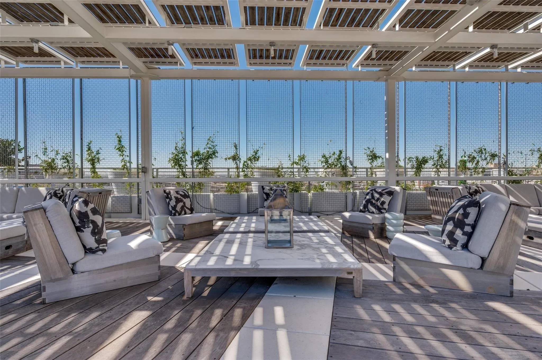 Condominium For Sale in Dallas County , 2200 Victory Avenue 1105, Dallas, Texas 75219, 1 Bedroom, 2 Bathrooms, 1 Garage spaces, 1,603 Sqft, built in 2007, Preowned, Price $650,000, mls#21164091, Real Estate Agent in Dallas, Homes For Sale in Dallas county, Homes For Sale in Dallas, Realtor in Dallas Texas, Real Estate Brokerage Independent Realty Texas, Luminita Cordes Realtor