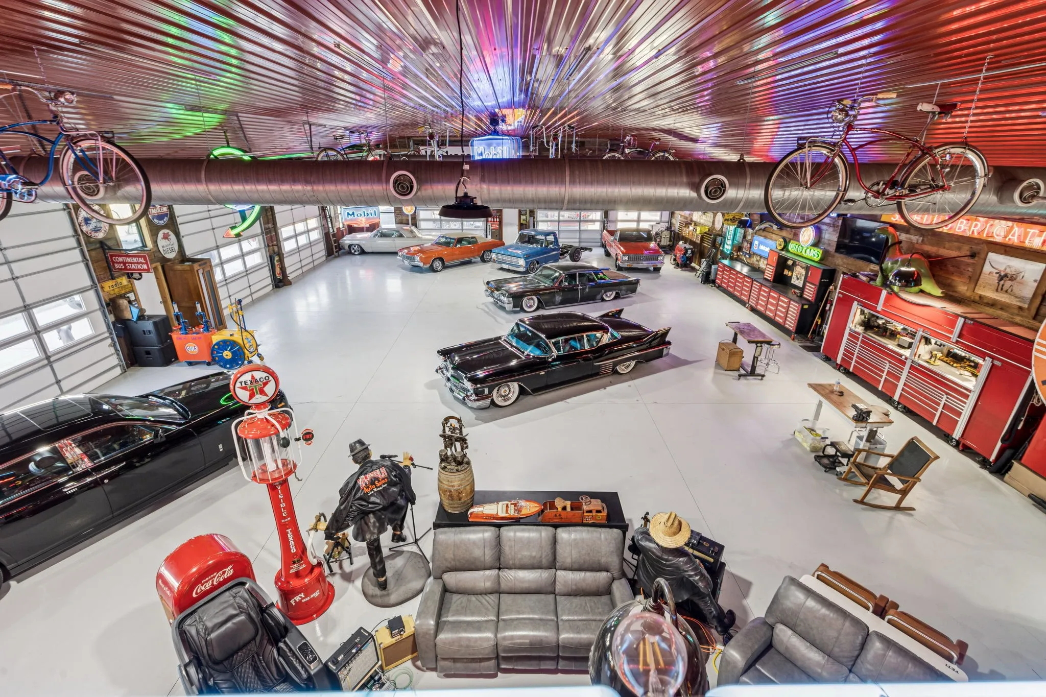 60X100 Full Climate Control Man Cave/ Barndominium