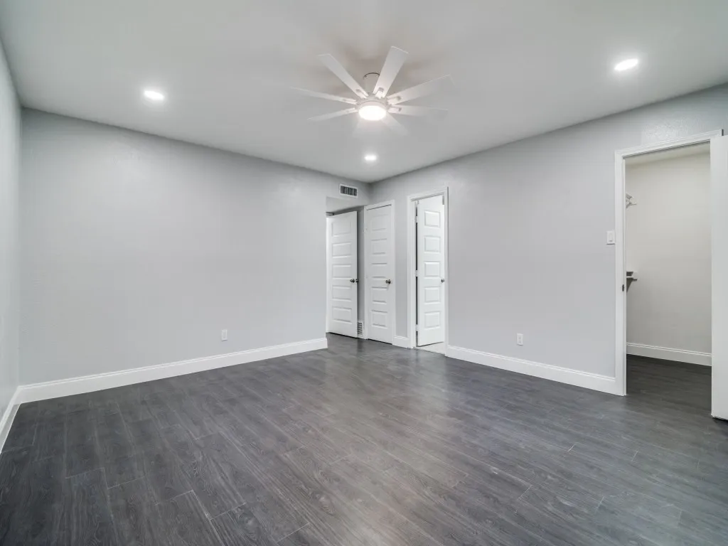 Single Family Residence For Sale in Dallas County , 4312 Crestover Drive, Mesquite, Texas 75150, 3 Bedroom, 2 Bathroom, 2 Garage spaces, 2,011 Sqft, built in 1979, mls#21165716, Real Estate Agent in Mesquite, Homes For Sale in Dallas county, Homes For Sale in Mesquite, Realtor in Mesquite Texas, Real Estate Brokerage Independent Realty Texas, Luminita Cordes Realtor