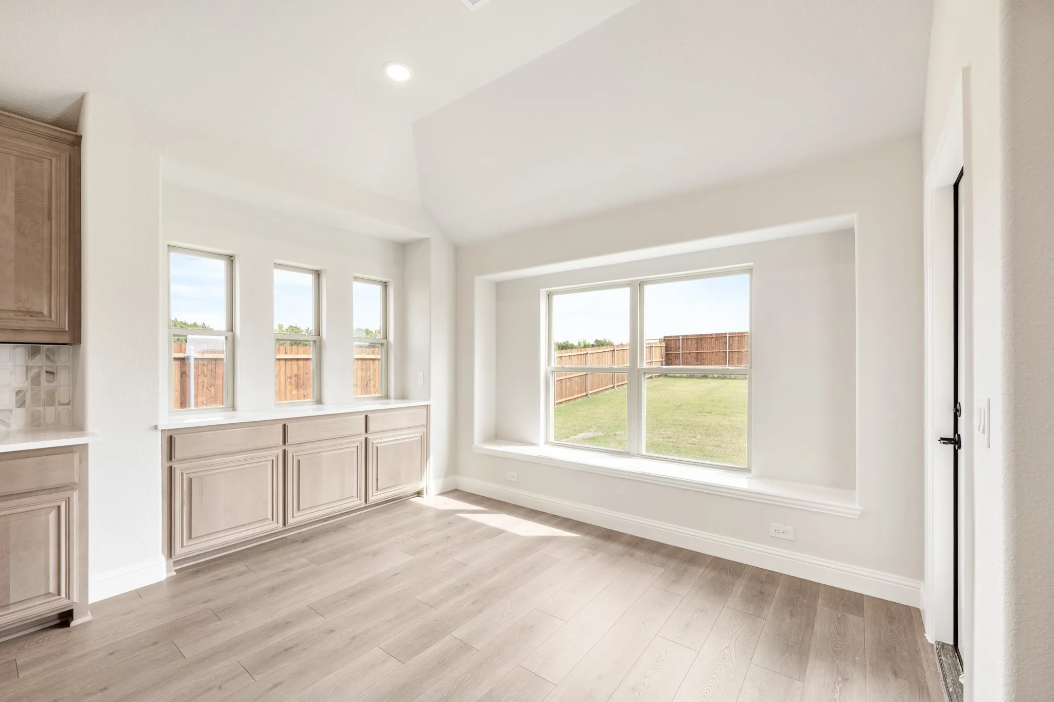 Single Family Residence For Sale in Dallas County , 1730 Baldwin Drive, Cedar Hill, Texas 75104, 4 Bedroom, 3 Bathroom, 2 Garage spaces, 3,068 Sqft, built in 2026, New Construction - Complete, mls#21165653, Real Estate Agent in Cedar Hill, Homes For Sale in Dallas county, Homes For Sale in Cedar Hill, Realtor in Cedar Hill Texas, Real Estate Brokerage Independent Realty Texas, Luminita Cordes Realtor