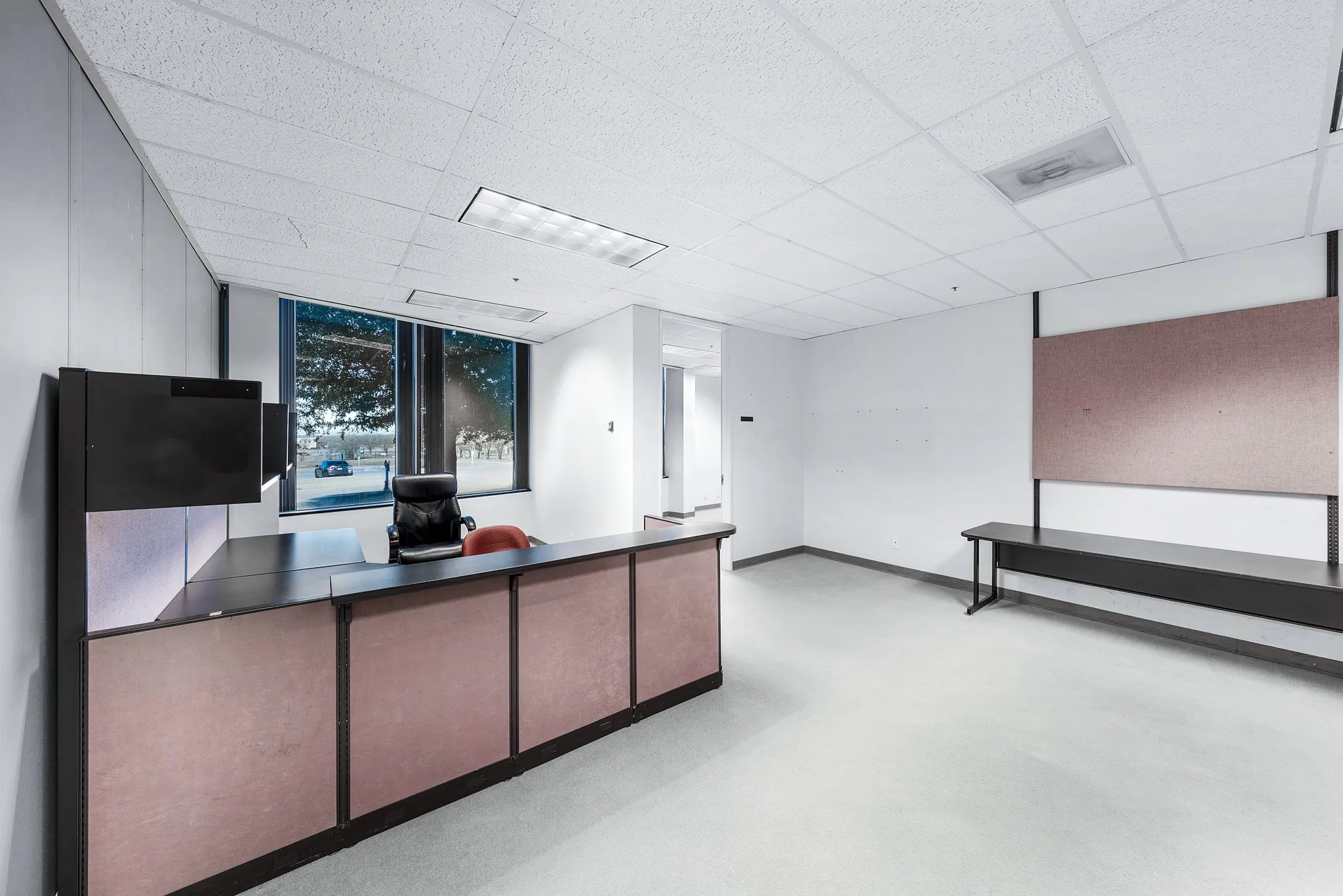 Office For Rent in Collin County , 601 Sanden Boulevard, Wylie, Texas 75098, 0, 0, Garage spaces, 0 Sqft, built in 1988, Preowned, mls#21162413, Real Estate Agent in Wylie, Homes For Rent in Collin county, Homes For Rent in Wylie, Realtor in Wylie Texas, Real Estate Brokerage Independent Realty Texas, Luminita Cordes Realtor