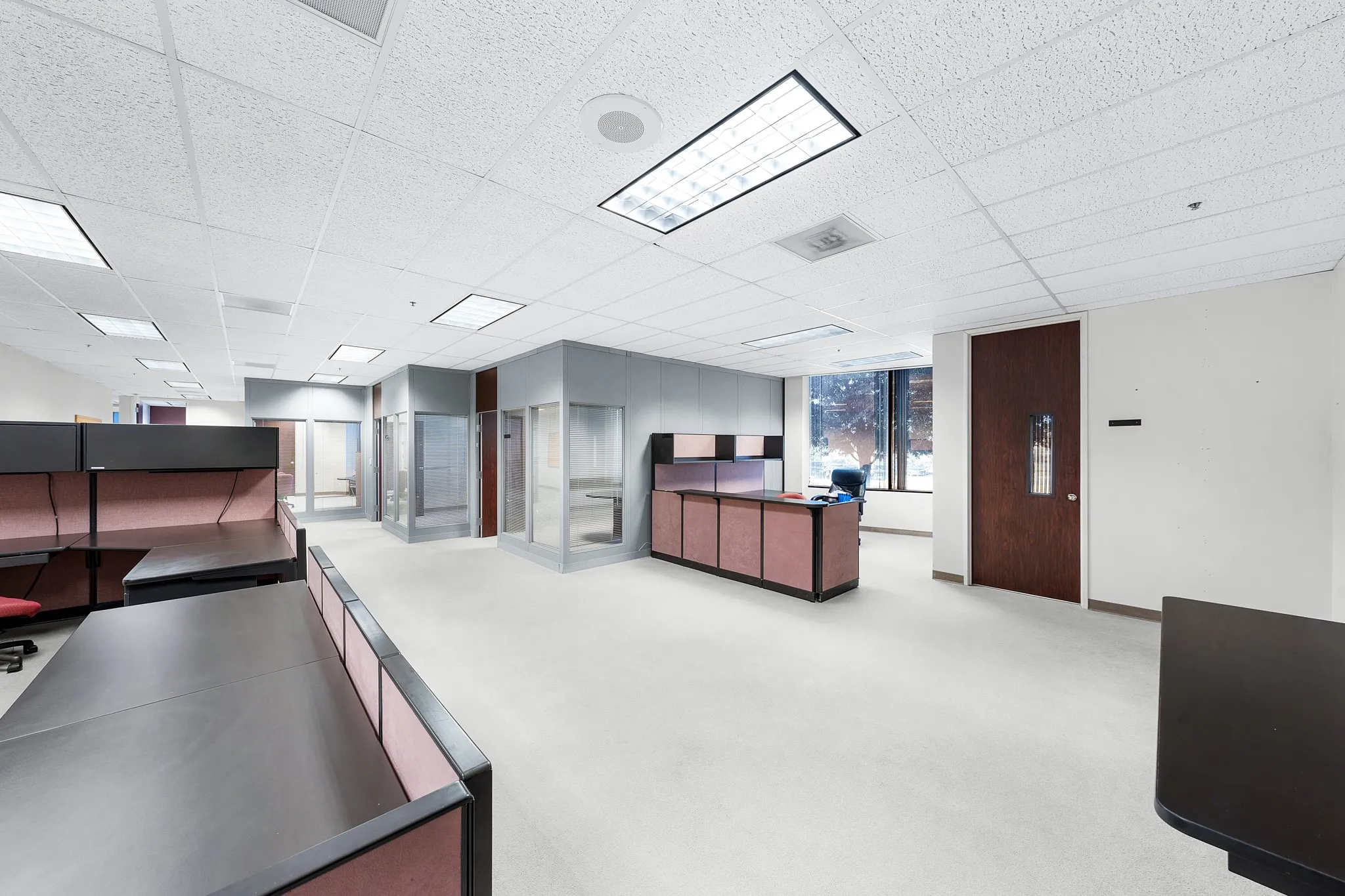 Office For Rent in Collin County , 601 Sanden Boulevard, Wylie, Texas 75098, 0, 0, Garage spaces, 0 Sqft, built in 1988, Preowned, mls#21162413, Real Estate Agent in Wylie, Homes For Rent in Collin county, Homes For Rent in Wylie, Realtor in Wylie Texas, Real Estate Brokerage Independent Realty Texas, Luminita Cordes Realtor
