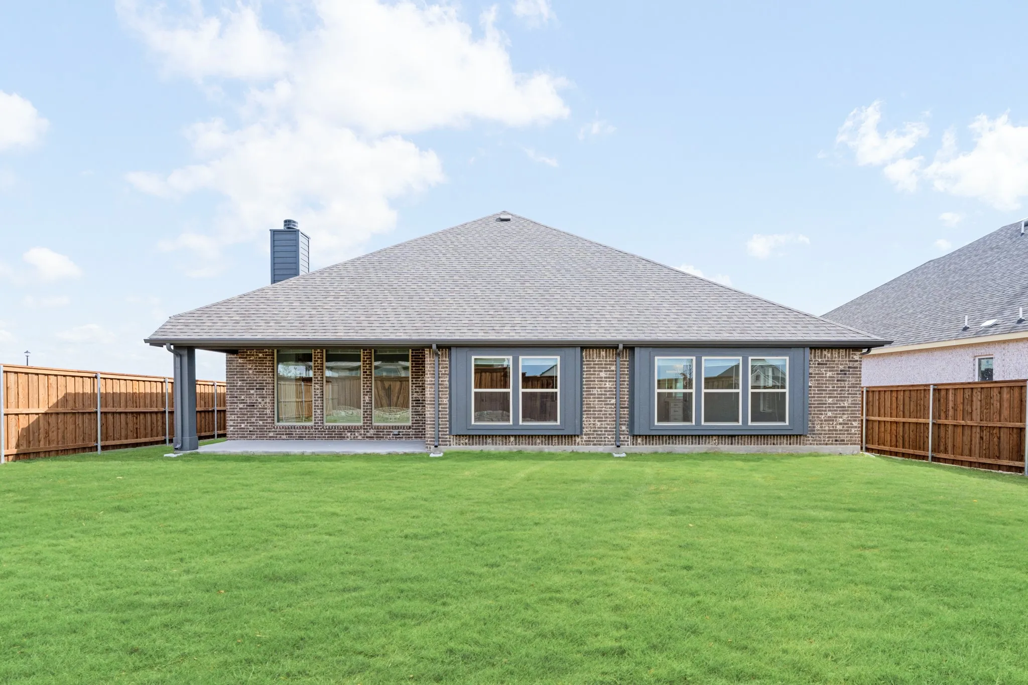 Single Family Residence For Sale in Kaufman County , 2406 Drummond Street, Forney, Texas 75126, 4 Bedroom, 3 Bathroom, 2 Garage spaces, 2,527 Sqft, built in 2026, New Construction - Complete, mls#21165954, Real Estate Agent in Forney, Homes For Sale in Kaufman county, Homes For Sale in Forney, Realtor in Forney Texas, Real Estate Brokerage Independent Realty Texas, Luminita Cordes Realtor