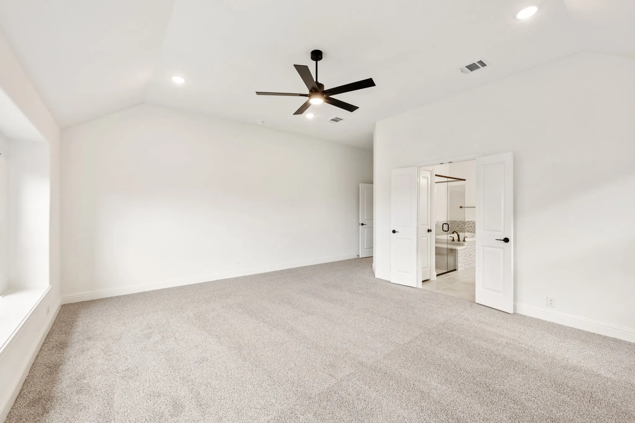 Single Family Residence For Sale in Kaufman County , 2406 Drummond Street, Forney, Texas 75126, 4 Bedroom, 3 Bathroom, 2 Garage spaces, 2,527 Sqft, built in 2026, New Construction - Complete, mls#21165954, Real Estate Agent in Forney, Homes For Sale in Kaufman county, Homes For Sale in Forney, Realtor in Forney Texas, Real Estate Brokerage Independent Realty Texas, Luminita Cordes Realtor