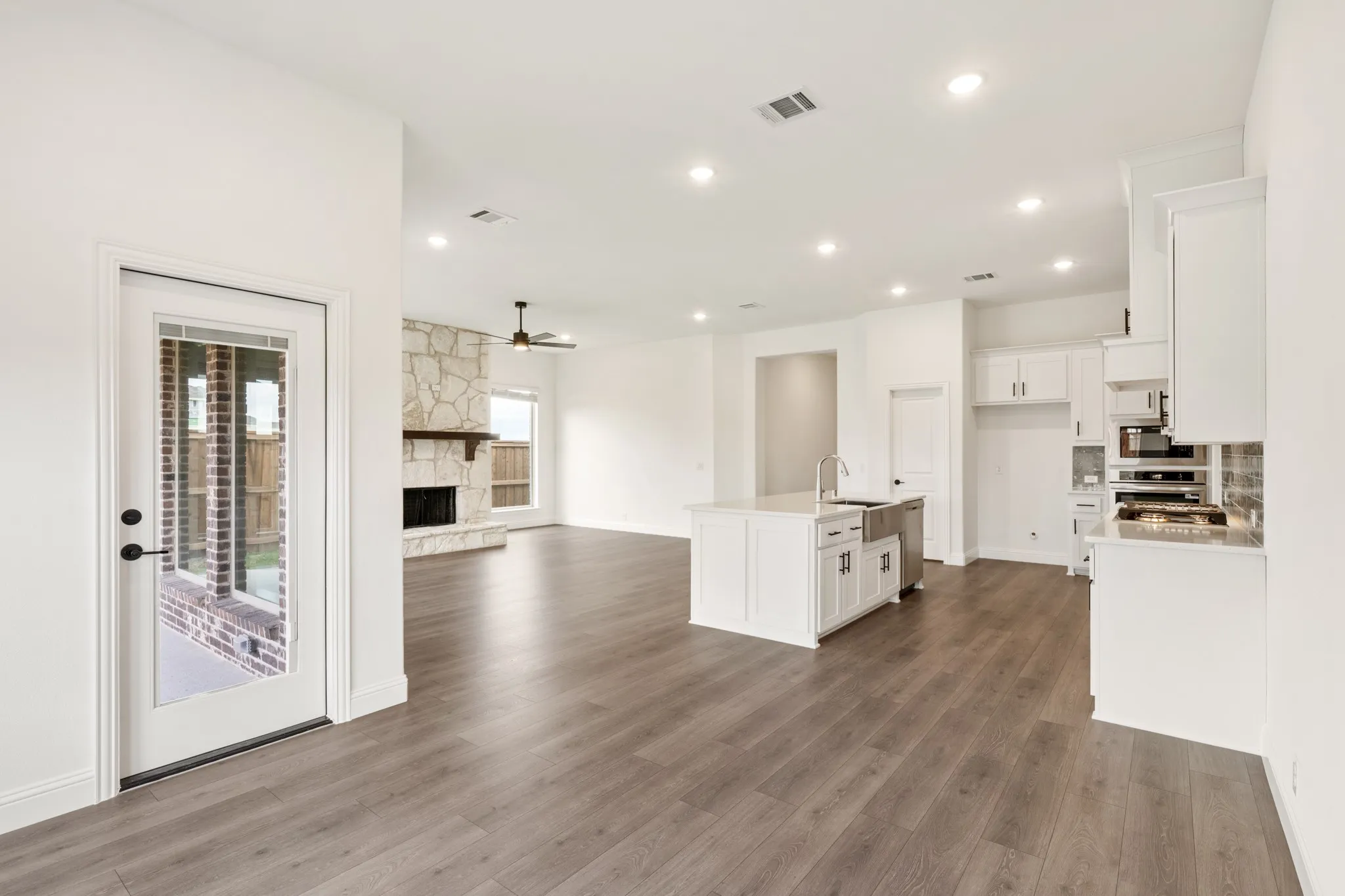Single Family Residence For Sale in Kaufman County , 2406 Drummond Street, Forney, Texas 75126, 4 Bedroom, 3 Bathroom, 2 Garage spaces, 2,527 Sqft, built in 2026, New Construction - Complete, mls#21165954, Real Estate Agent in Forney, Homes For Sale in Kaufman county, Homes For Sale in Forney, Realtor in Forney Texas, Real Estate Brokerage Independent Realty Texas, Luminita Cordes Realtor