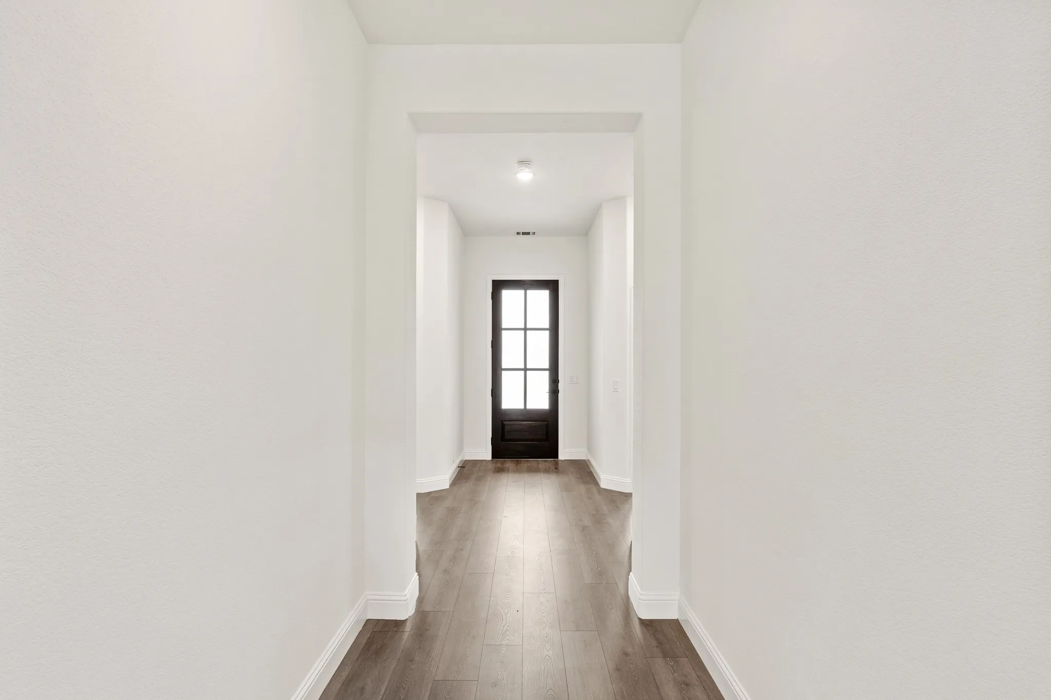 Single Family Residence For Sale in Kaufman County , 2406 Drummond Street, Forney, Texas 75126, 4 Bedroom, 3 Bathroom, 2 Garage spaces, 2,527 Sqft, built in 2026, New Construction - Complete, mls#21165954, Real Estate Agent in Forney, Homes For Sale in Kaufman county, Homes For Sale in Forney, Realtor in Forney Texas, Real Estate Brokerage Independent Realty Texas, Luminita Cordes Realtor