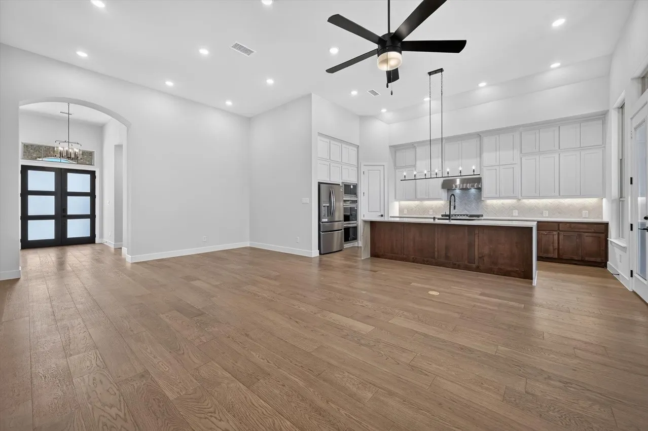 Single Family Residence For Sale in Denton County , 2816 Mayfair Lane, Northlake, Texas 76247, 3 Bedroom, 3 Bathroom, 2 Garage spaces, 2,474 Sqft, built in 2026, New Construction - Incomplete, mls#21165940, Real Estate Agent in Northlake, Homes For Sale in Denton county, Homes For Sale in Northlake, Realtor in Northlake Texas, Real Estate Brokerage Independent Realty Texas, Luminita Cordes Realtor