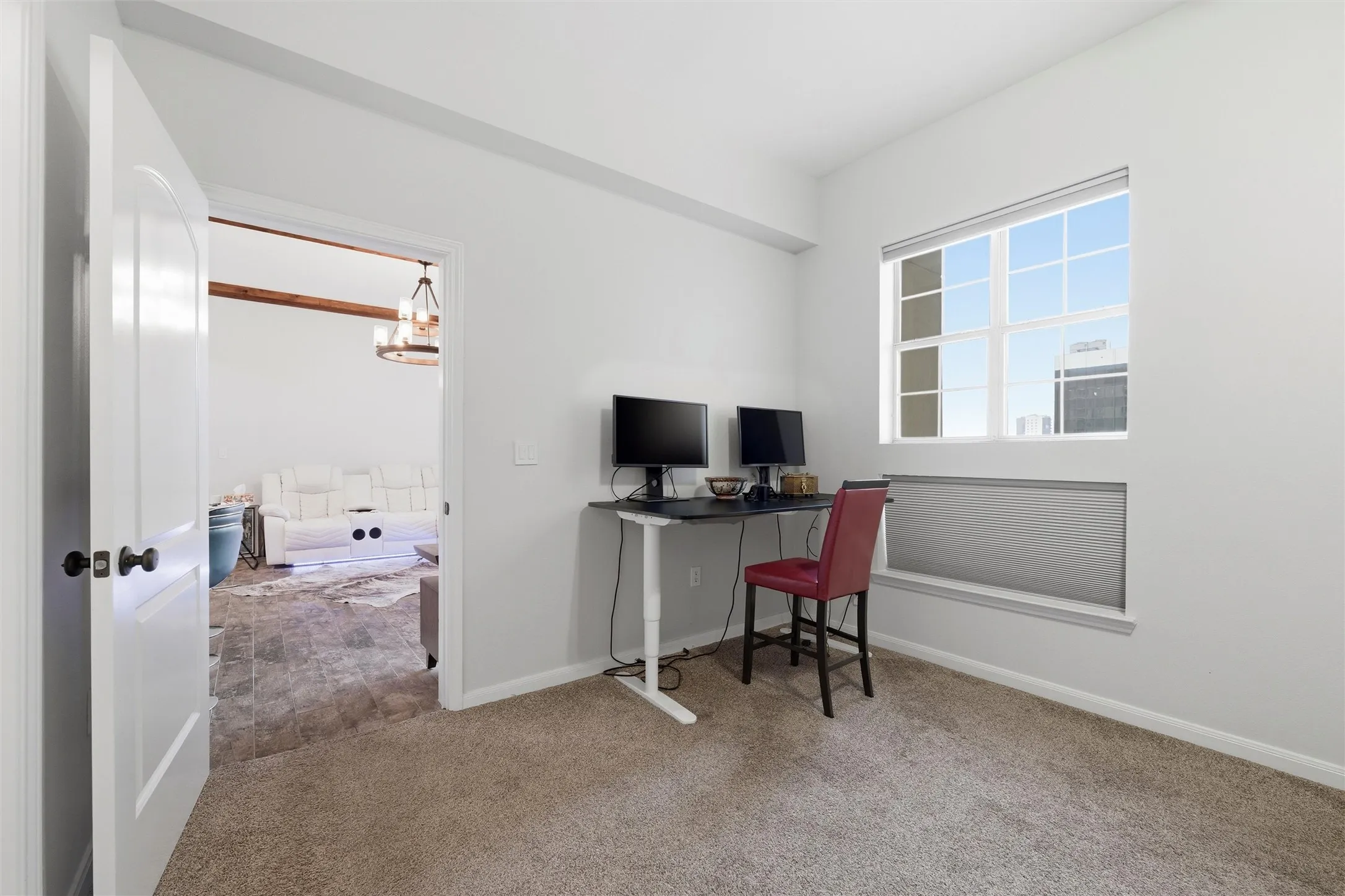 Condominium For Sale in Dallas County , 3225 Turtle Creek Boulevard 829, Dallas, Texas 75219, 2 Bedroom, 2 Bathroom, 2 Garage spaces, 1,267 Sqft, built in 1998, mls#21159324, Real Estate Agent in Dallas, Homes For Sale in Dallas county, Homes For Sale in Dallas, Realtor in Dallas Texas, Real Estate Brokerage Independent Realty Texas, Luminita Cordes Realtor