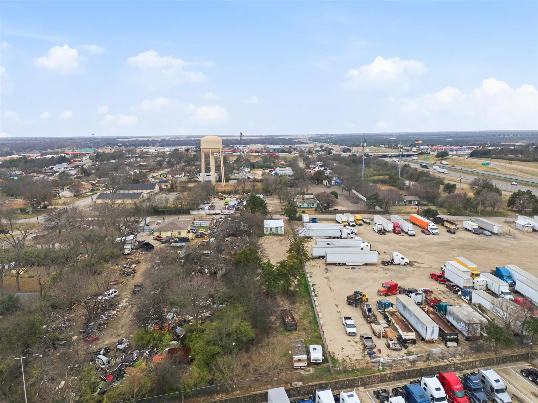 Industrial For Sale in Dallas County , 8322 Honeysuckle Lane, Dallas, Texas 75241, 0, 0, Garage spaces, 0 Sqft, built in 1940, Preowned, Price $160,000, mls#21166087, Real Estate Agent in Dallas, Homes For Sale in Dallas county, Homes For Sale in Dallas, Realtor in Dallas Texas, Real Estate Brokerage Independent Realty Texas, Luminita Cordes Realtor