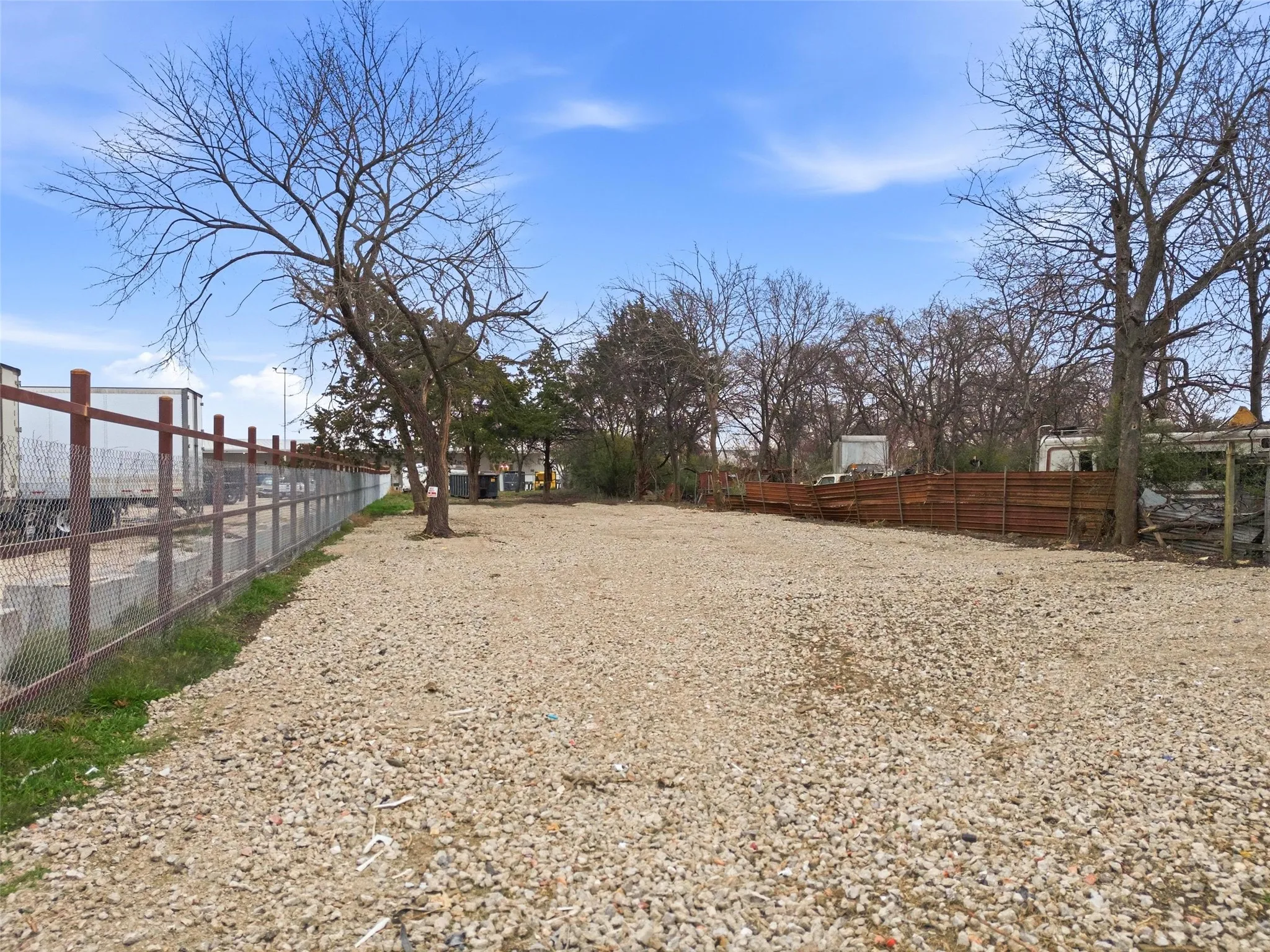 Industrial For Sale in Dallas County , 8322 Honeysuckle Lane, Dallas, Texas 75241, 0, 0, Garage spaces, 0 Sqft, built in 1940, Preowned, Price $160,000, mls#21166087, Real Estate Agent in Dallas, Homes For Sale in Dallas county, Homes For Sale in Dallas, Realtor in Dallas Texas, Real Estate Brokerage Independent Realty Texas, Luminita Cordes Realtor