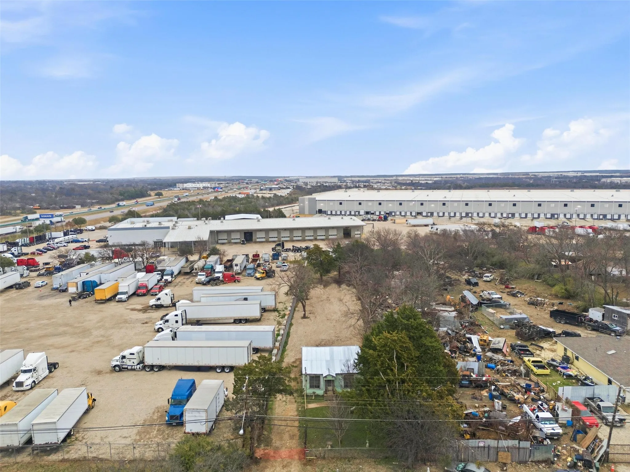 Industrial For Sale in Dallas County , 8322 Honeysuckle Lane, Dallas, Texas 75241, 0, 0, Garage spaces, 0 Sqft, built in 1940, Preowned, Price $160,000, mls#21166087, Real Estate Agent in Dallas, Homes For Sale in Dallas county, Homes For Sale in Dallas, Realtor in Dallas Texas, Real Estate Brokerage Independent Realty Texas, Luminita Cordes Realtor