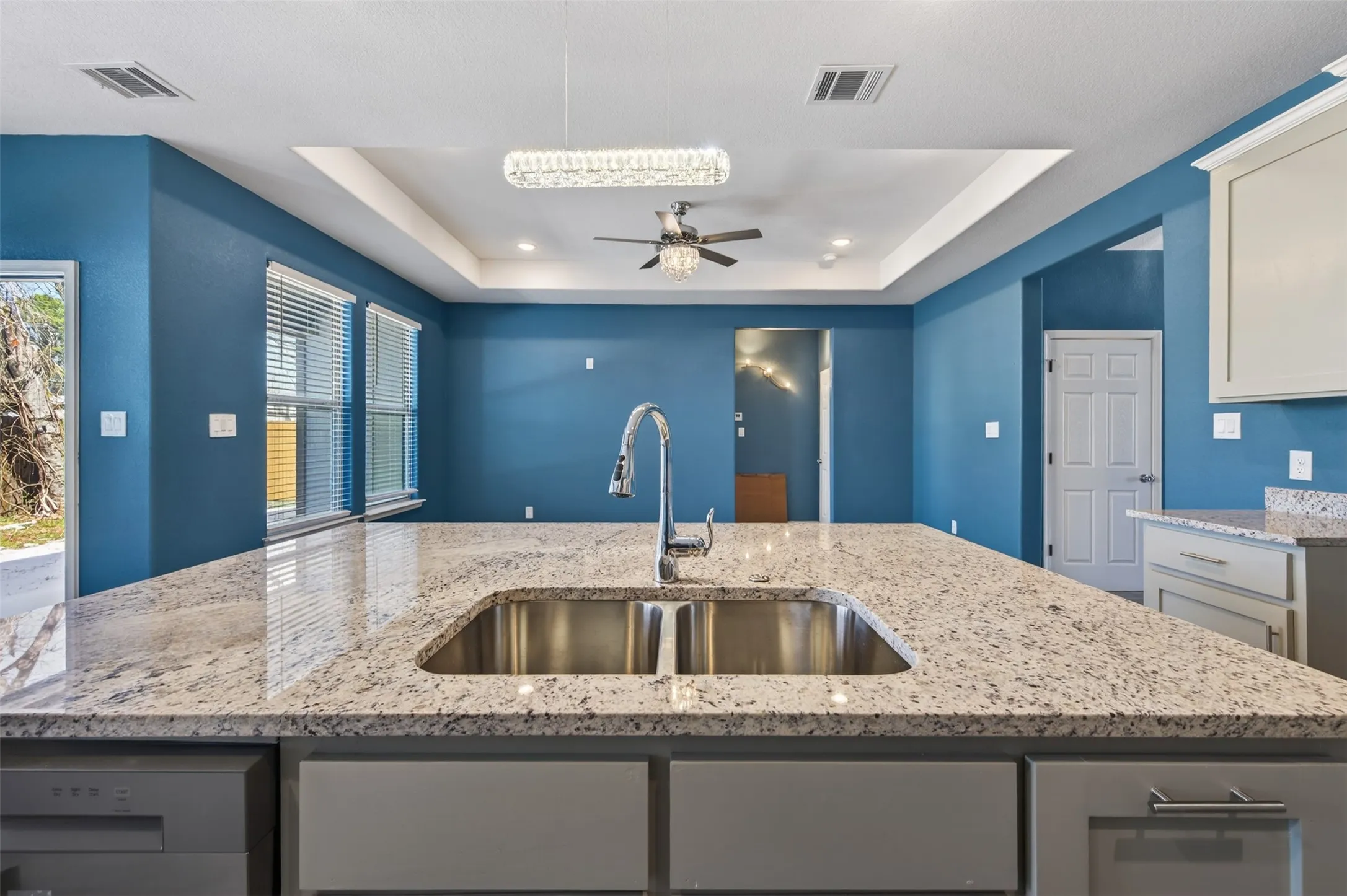 Single Family Residence For Sale in Johnson County , 601 E Willingham Street, Cleburne, Texas 76031, 3 Bedroom, 2 Bathroom, 2 Garage spaces, 1,504 Sqft, built in 2026, New Construction - Incomplete, mls#21166207, Real Estate Agent in Cleburne, Homes For Sale in Johnson county, Homes For Sale in Cleburne, Realtor in Cleburne Texas, Real Estate Brokerage Independent Realty Texas, Luminita Cordes Realtor