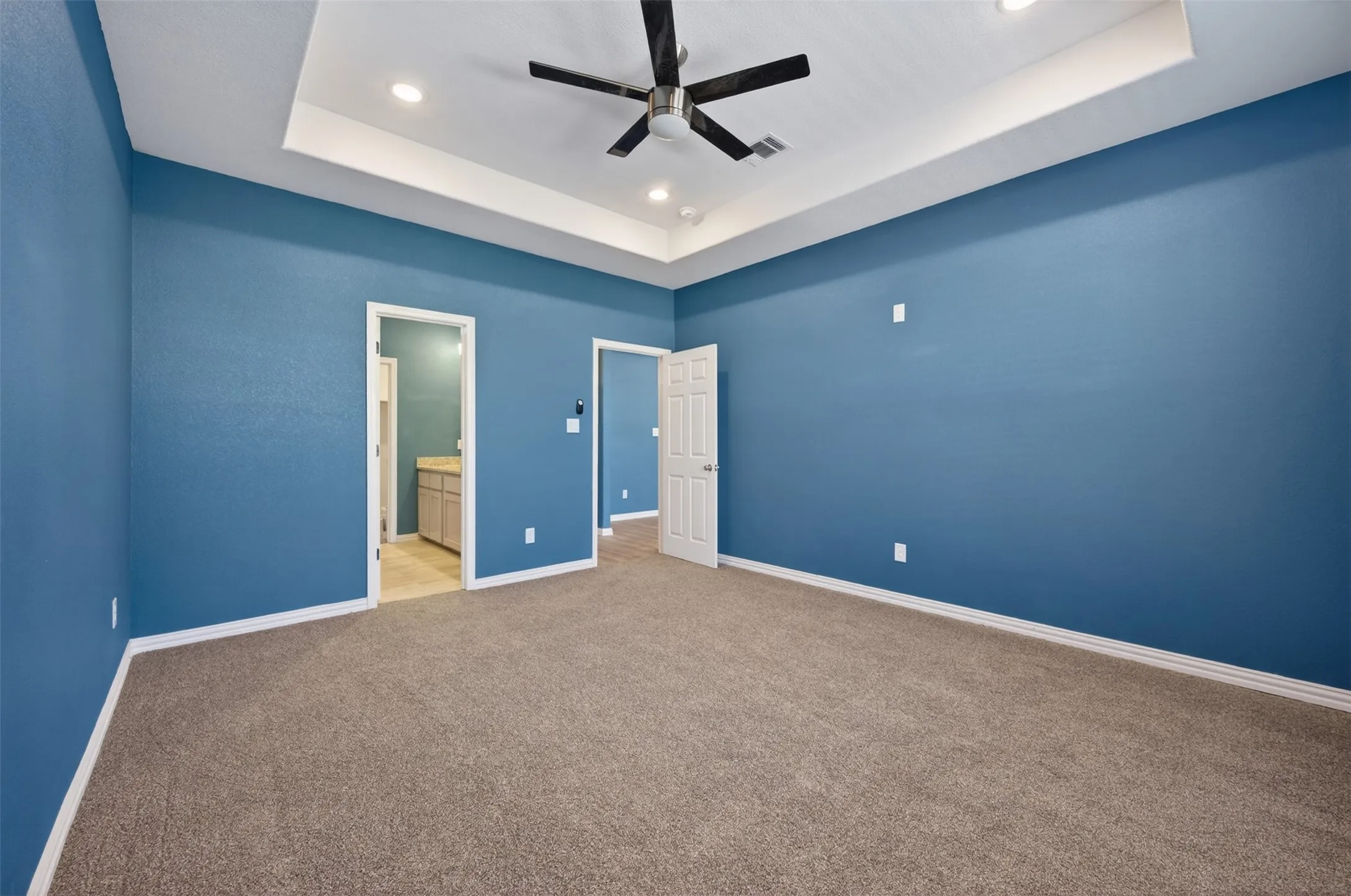 Single Family Residence For Sale in Johnson County , 601 E Willingham Street, Cleburne, Texas 76031, 3 Bedroom, 2 Bathroom, 2 Garage spaces, 1,504 Sqft, built in 2026, New Construction - Incomplete, mls#21166207, Real Estate Agent in Cleburne, Homes For Sale in Johnson county, Homes For Sale in Cleburne, Realtor in Cleburne Texas, Real Estate Brokerage Independent Realty Texas, Luminita Cordes Realtor
