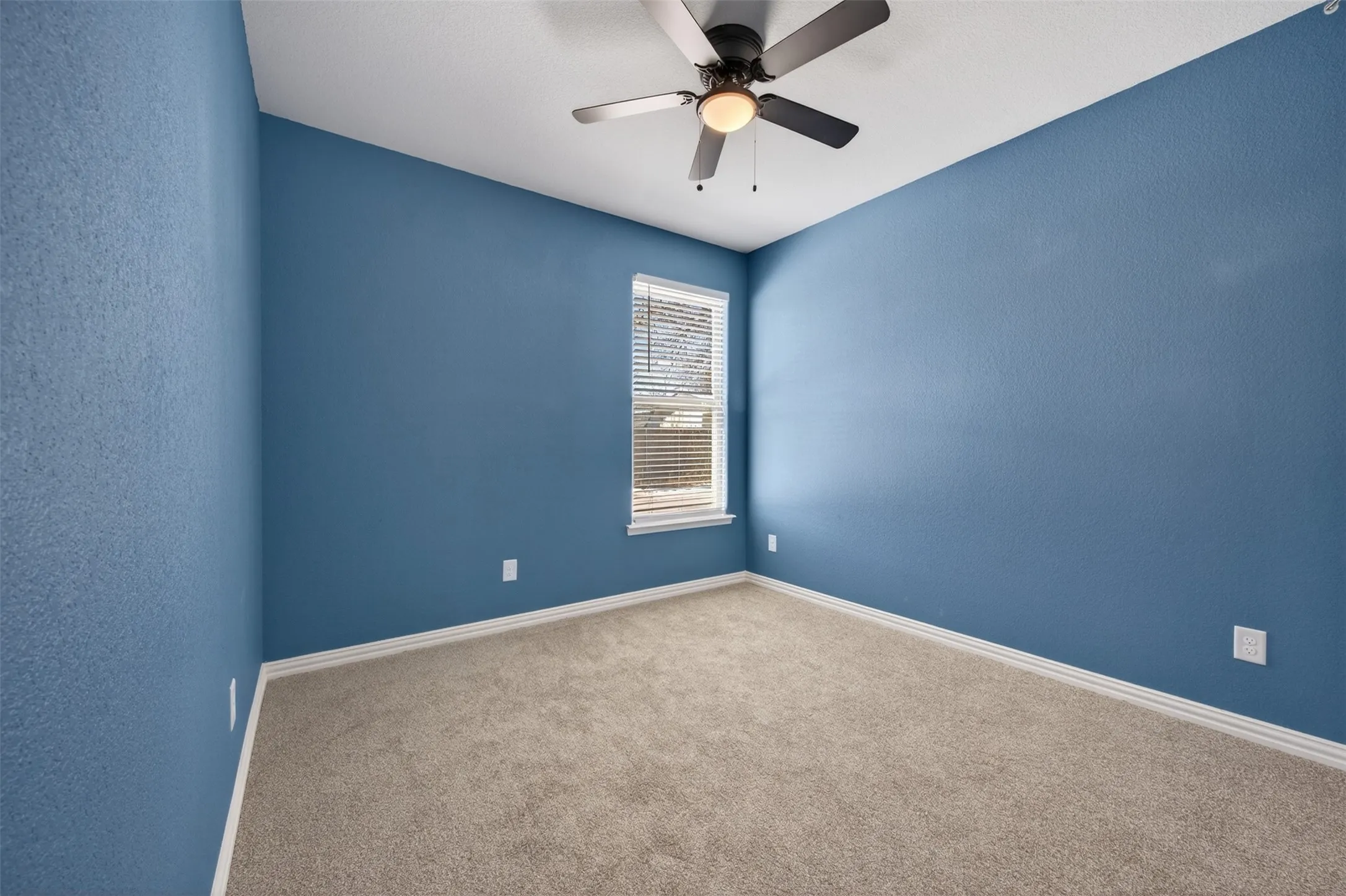 Single Family Residence For Sale in Johnson County , 601 E Willingham Street, Cleburne, Texas 76031, 3 Bedroom, 2 Bathroom, 2 Garage spaces, 1,504 Sqft, built in 2026, New Construction - Incomplete, mls#21166207, Real Estate Agent in Cleburne, Homes For Sale in Johnson county, Homes For Sale in Cleburne, Realtor in Cleburne Texas, Real Estate Brokerage Independent Realty Texas, Luminita Cordes Realtor
