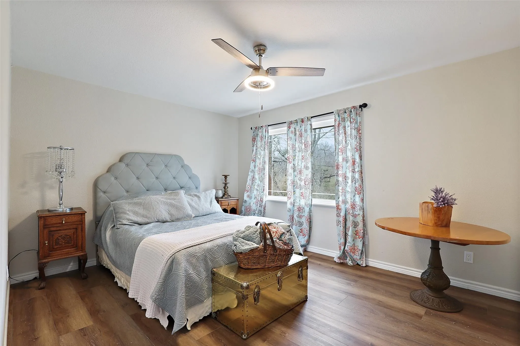 Cozy 3rd bedroom tucked away for privacy!