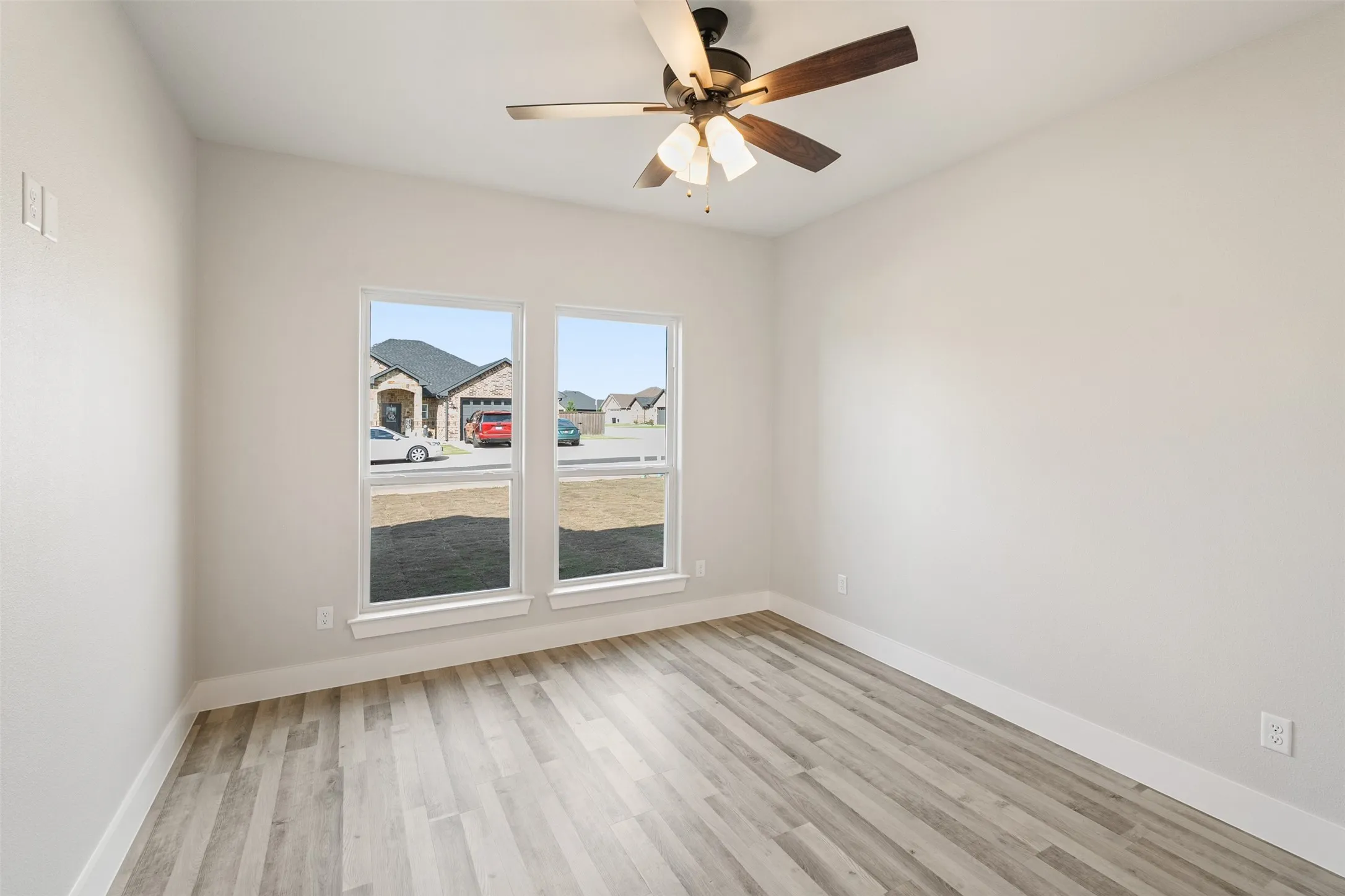 Single Family Residence For Sale in Kaufman County , 723 Cobblestone Circle, Mabank, Texas 75147, 4 Bedroom, 2 Bathroom, 2 Garage spaces, 1,965 Sqft, built in 2025, New Construction - Complete, mls#21166273, Real Estate Agent in Mabank, Homes For Sale in Kaufman county, Homes For Sale in Mabank, Realtor in Mabank Texas, Real Estate Brokerage Independent Realty Texas, Luminita Cordes Realtor