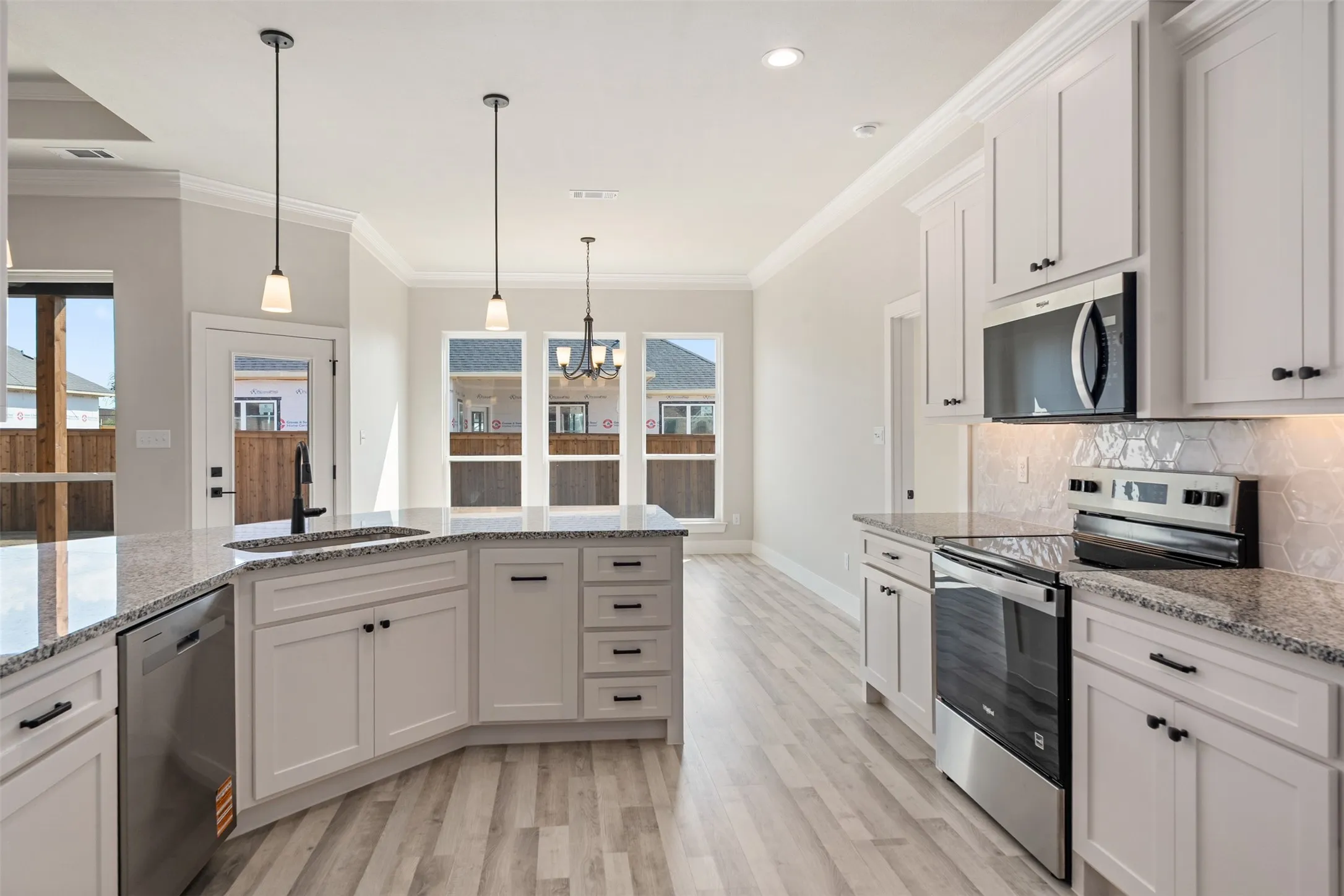 Single Family Residence For Sale in Kaufman County , 723 Cobblestone Circle, Mabank, Texas 75147, 4 Bedroom, 2 Bathroom, 2 Garage spaces, 1,965 Sqft, built in 2025, New Construction - Complete, mls#21166273, Real Estate Agent in Mabank, Homes For Sale in Kaufman county, Homes For Sale in Mabank, Realtor in Mabank Texas, Real Estate Brokerage Independent Realty Texas, Luminita Cordes Realtor