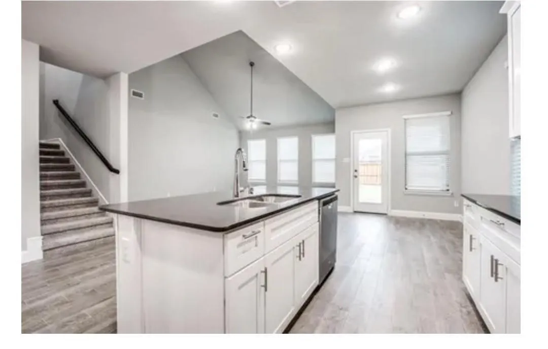 Single Family Residence For Rent in Kaufman County , 4146 Perch Drive, Forney, Texas 75126, 4 Bedroom, 3 Bathroom, 2 Garage spaces, 2,456 Sqft, built in 2021, mls#21165696, Real Estate Agent in Forney, Homes For Rent in Kaufman county, Homes For Rent in Forney, Realtor in Forney Texas, Real Estate Brokerage Independent Realty Texas, Luminita Cordes Realtor