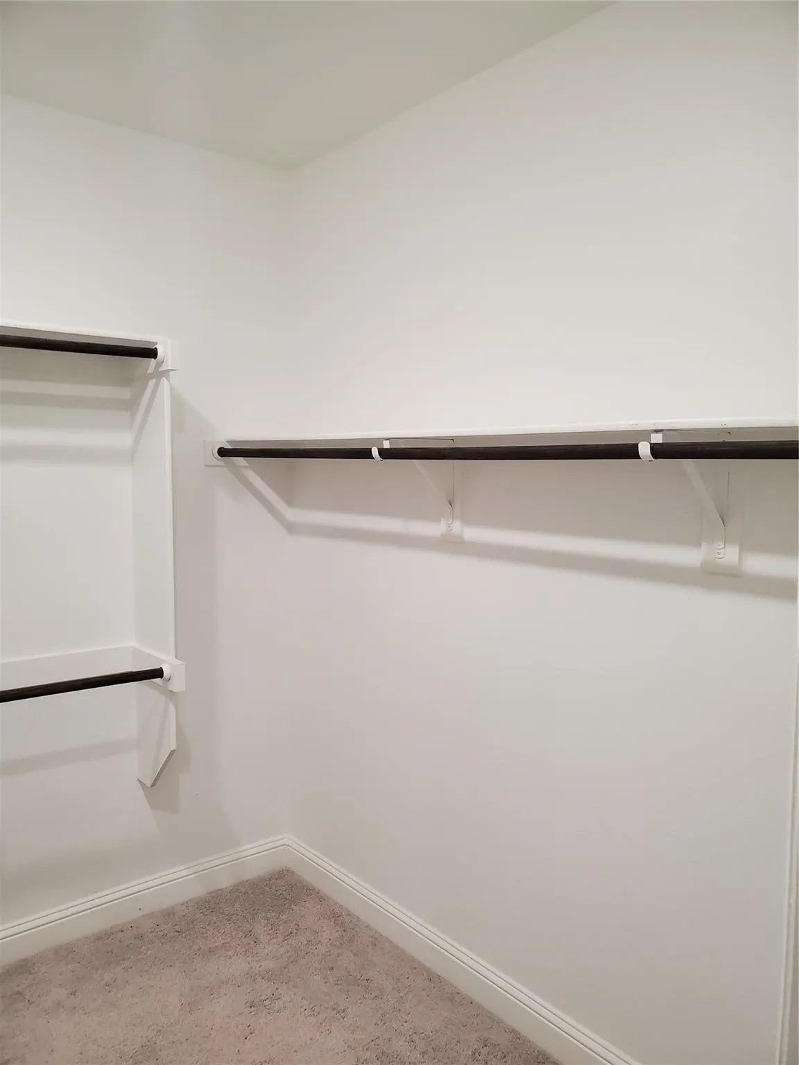 Single Family Residence For Rent in Kaufman County , 4146 Perch Drive, Forney, Texas 75126, 4 Bedroom, 3 Bathroom, 2 Garage spaces, 2,456 Sqft, built in 2021, mls#21165696, Real Estate Agent in Forney, Homes For Rent in Kaufman county, Homes For Rent in Forney, Realtor in Forney Texas, Real Estate Brokerage Independent Realty Texas, Luminita Cordes Realtor