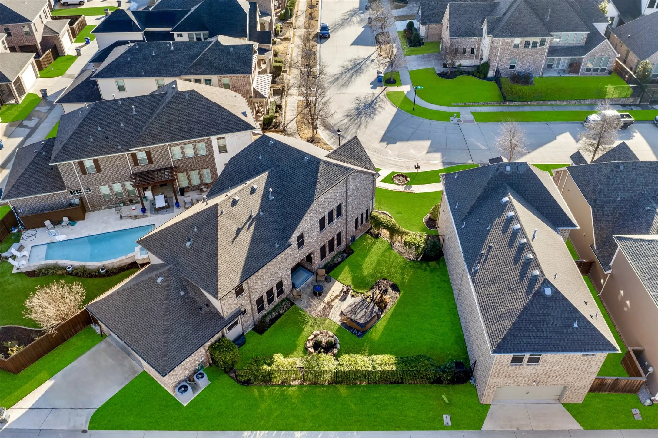 Single Family Residence For Sale in Collin County , 811 Otto Drive, Allen, Texas 75013, 4 Bedroom, 4 Bathroom, 2 Garage spaces, 3,514 Sqft, built in 2016, Preowned, mls#21161566, Real Estate Agent in Allen, Homes For Sale in Collin county, Homes For Sale in Allen, Realtor in Allen Texas, Real Estate Brokerage Independent Realty Texas, Luminita Cordes Realtor