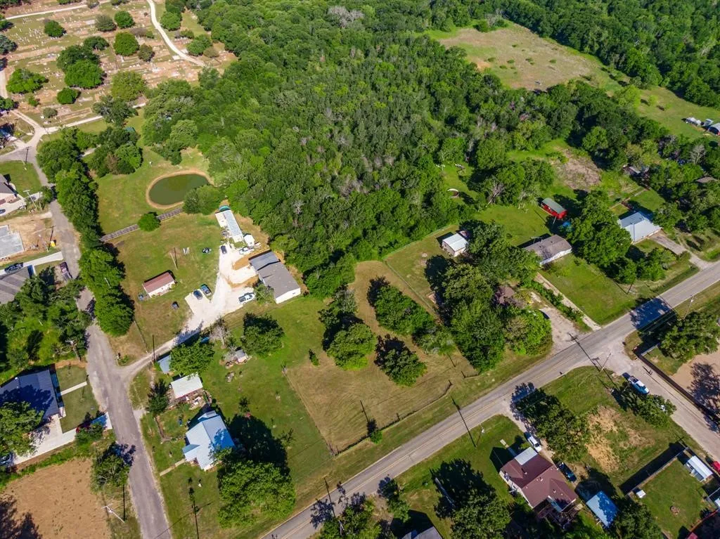 Unimproved Land For Sale in Hill County , 000 N Barron Road, Covington, Texas 76636, 0, 0, Garage spaces, 0 Sqft, built in 0, mls#21159862, Real Estate Agent in Covington, Homes For Sale in Hill county, Homes For Sale in Covington, Realtor in Covington Texas, Real Estate Brokerage Independent Realty Texas, Luminita Cordes Realtor