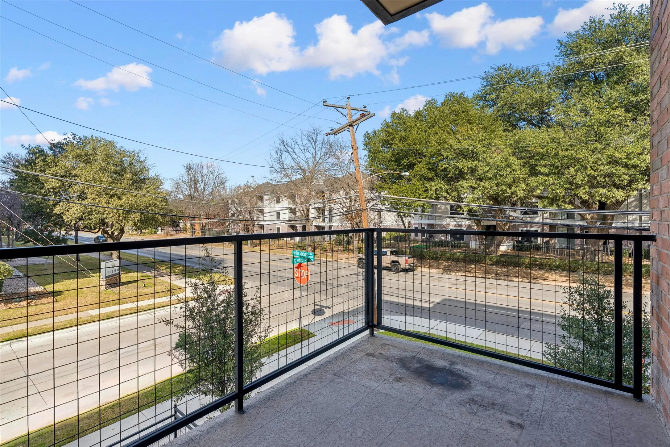 Townhouse For Sale in Dallas County , 3081 Chimes Street, Dallas, Texas 75219, 4 Bedroom, 5 Bathroom, 2 Garage spaces, 2,871 Sqft, built in 2020, Preowned, mls#21165538, Real Estate Agent in Dallas, Homes For Sale in Dallas county, Homes For Sale in Dallas, Realtor in Dallas Texas, Real Estate Brokerage Independent Realty Texas, Luminita Cordes Realtor