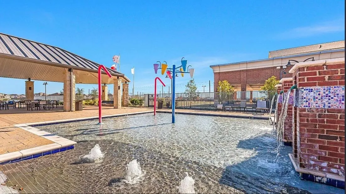 Single Family Residence For Rent in Kaufman County , 1736 Everglades Drive, Forney, Texas 75126, 3 Bedroom, 3 Bathroom, 2 Garage spaces, 2,333 Sqft, built in 2022, New Construction - Complete, mls#21166512, Real Estate Agent in Forney, Homes For Rent in Kaufman county, Homes For Rent in Forney, Realtor in Forney Texas, Real Estate Brokerage Independent Realty Texas, Luminita Cordes Realtor