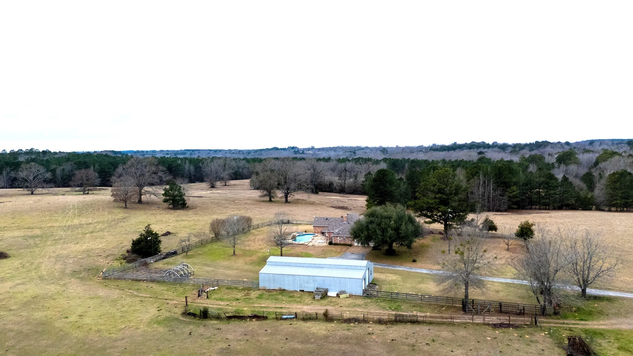 Farm For Sale in Smith County , 12987 County Road 452, Lindale, Texas 75771, 3 Bedrooms, 2 Bathrooms, 2 Garage spaces, 2,042 Sqft, built in 1994, Preowned, Price $995,000, mls#21166419, Real Estate Agent in Lindale, Homes For Sale in Smith county, Homes For Sale in Lindale, Realtor in Lindale Texas, Real Estate Brokerage Independent Realty Texas, Luminita Cordes Realtor