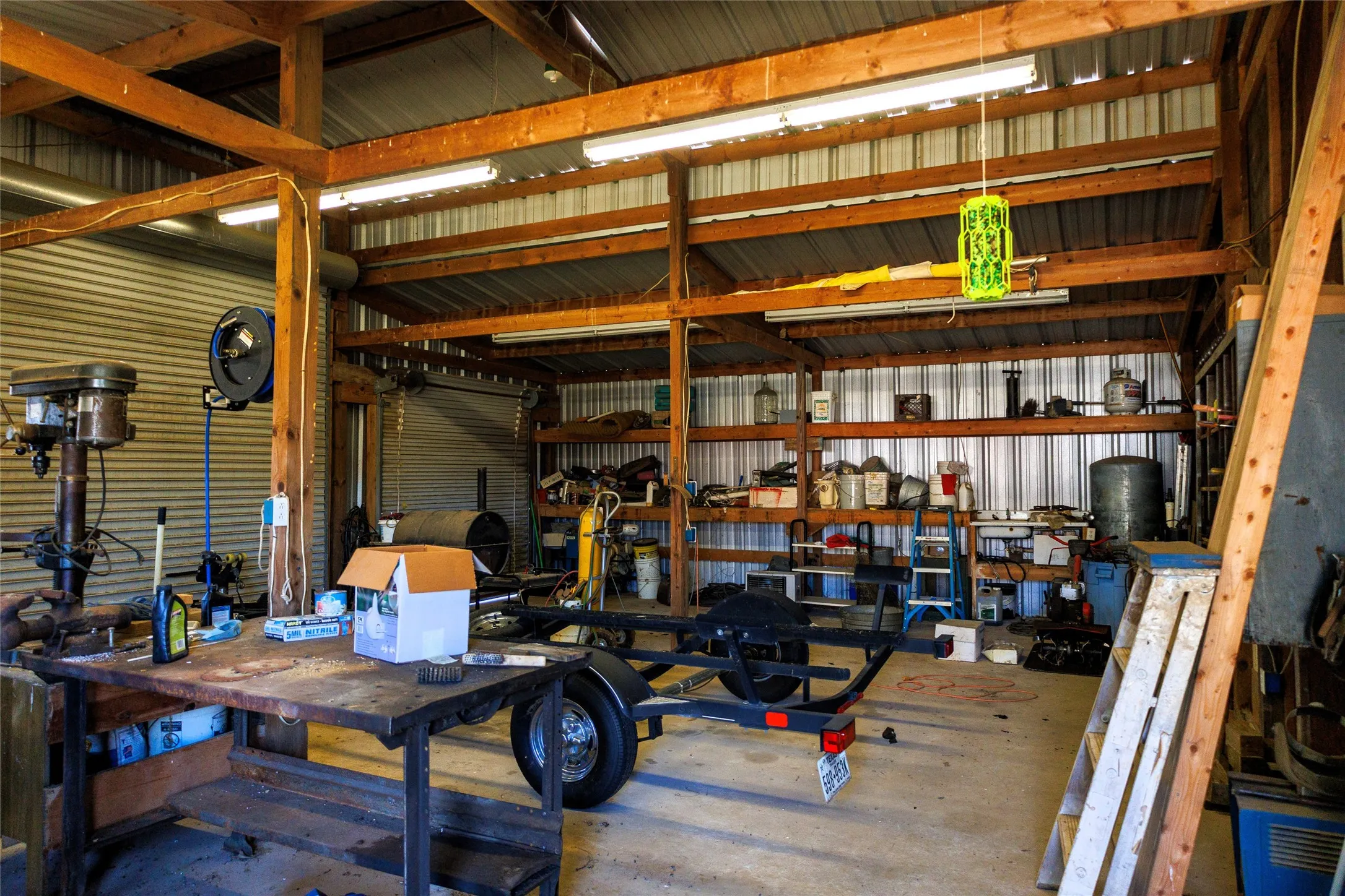 Farm For Sale in Smith County , 12987 County Road 452, Lindale, Texas 75771, 3 Bedrooms, 2 Bathrooms, 2 Garage spaces, 2,042 Sqft, built in 1994, Preowned, Price $995,000, mls#21166419, Real Estate Agent in Lindale, Homes For Sale in Smith county, Homes For Sale in Lindale, Realtor in Lindale Texas, Real Estate Brokerage Independent Realty Texas, Luminita Cordes Realtor
